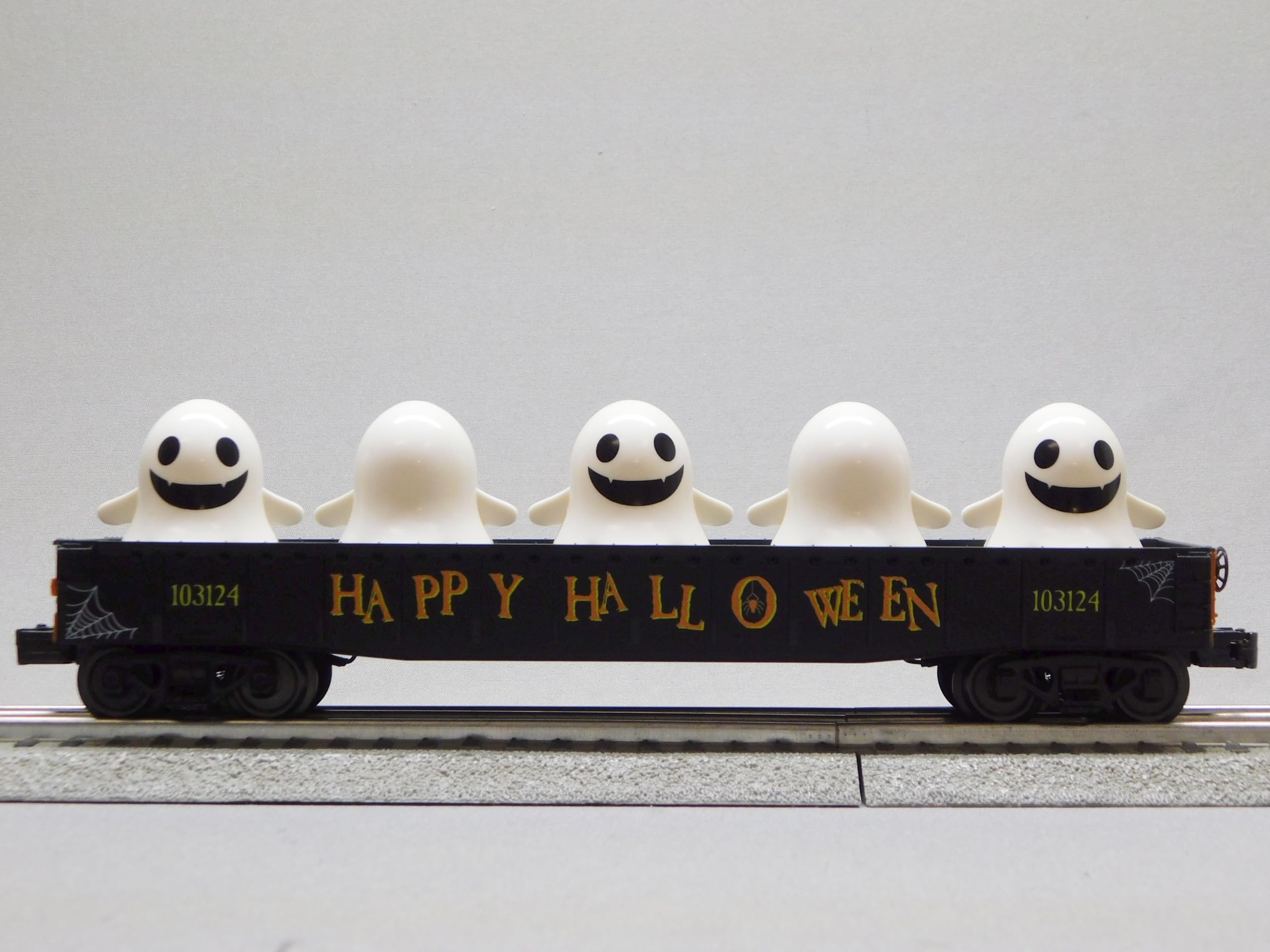 M.T.H. Electric Trains MTH RAILKING Halloween Gondola CAR with Flickering Lighted Ghosts 30-72245