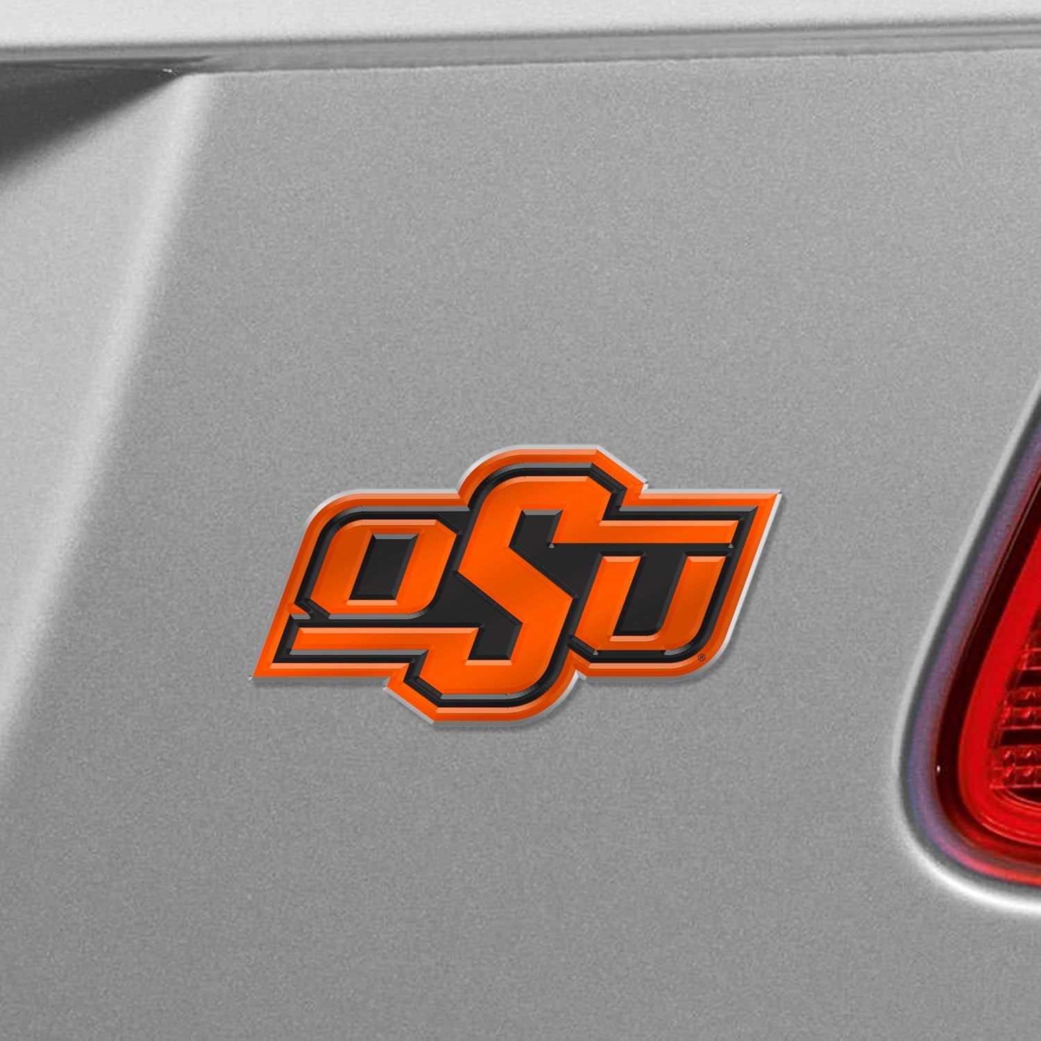 FANMATS 60550 Oklahoma State Cowboys Heavy Duty Aluminum Embossed Color Emblem, Auto Emblem Decal