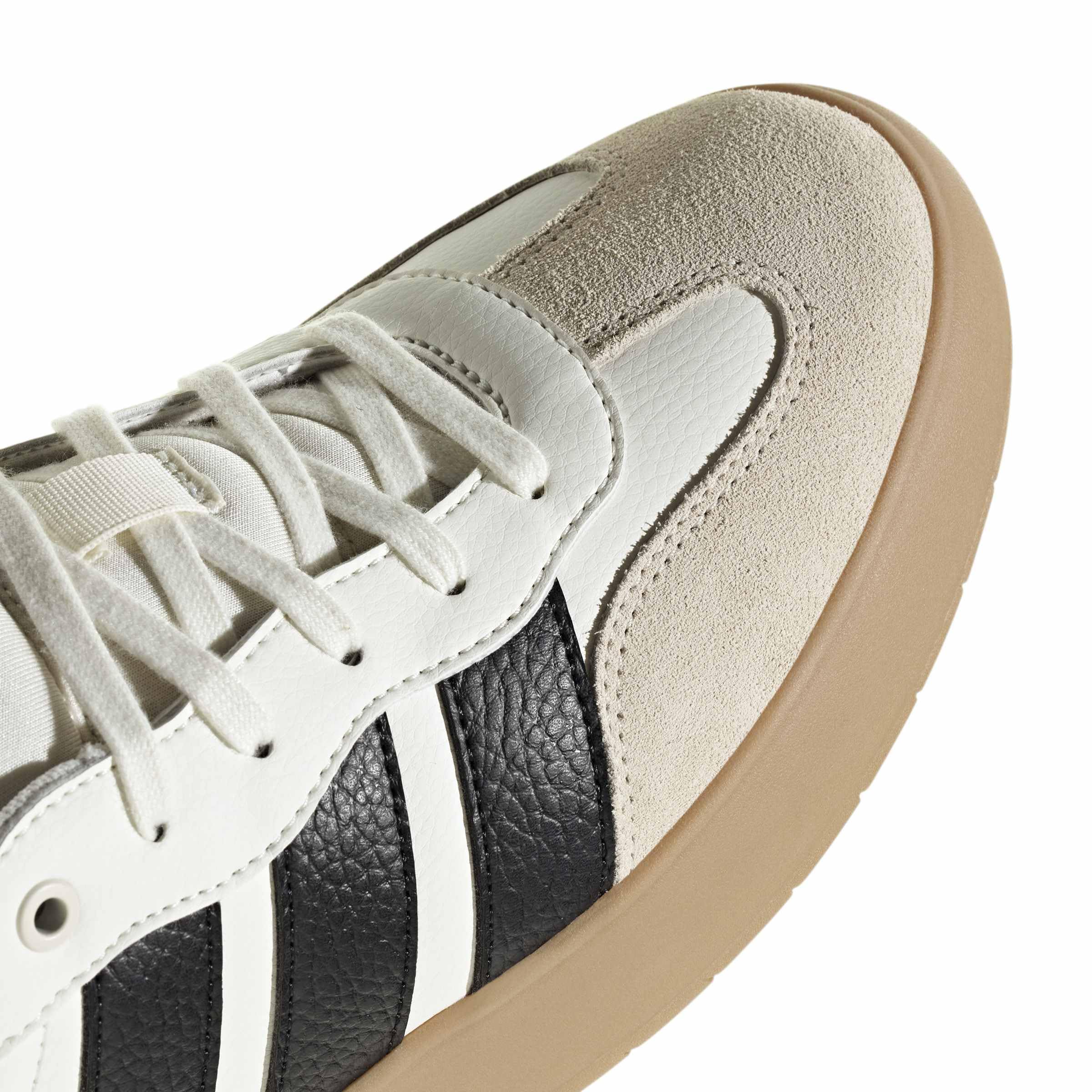 adidas Hombre Barreda Shoes, Off White/Core Black/Gum 3, 48 EU