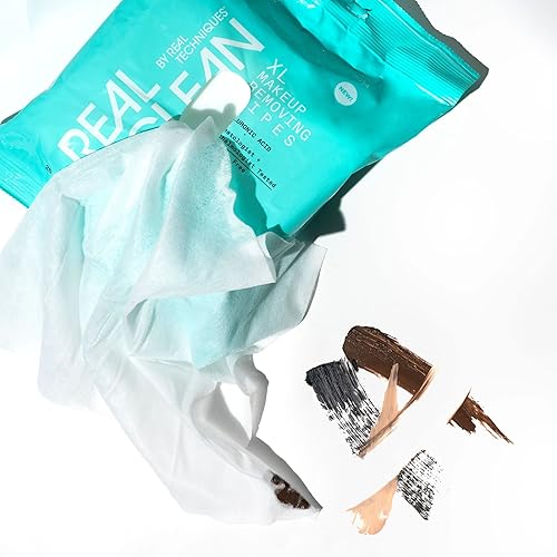 Miniatura 11 de Real Techniques Real Clean XL Toallitas faciales hidratantes, infundidas con ácido hialurónico, toallitas limpiadoras de doble uso que reparan la