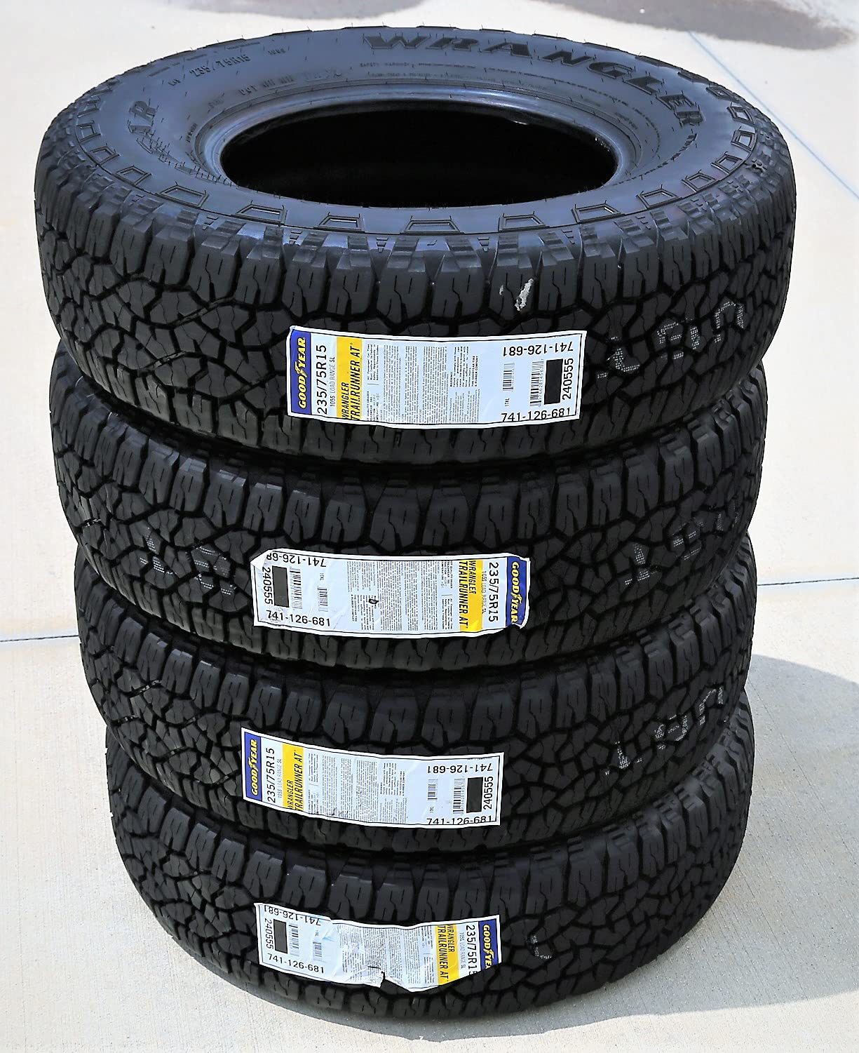 Goodyear Tires WRANGLER TRAILRUNNER AT 235/75R15 Tire All Season, All