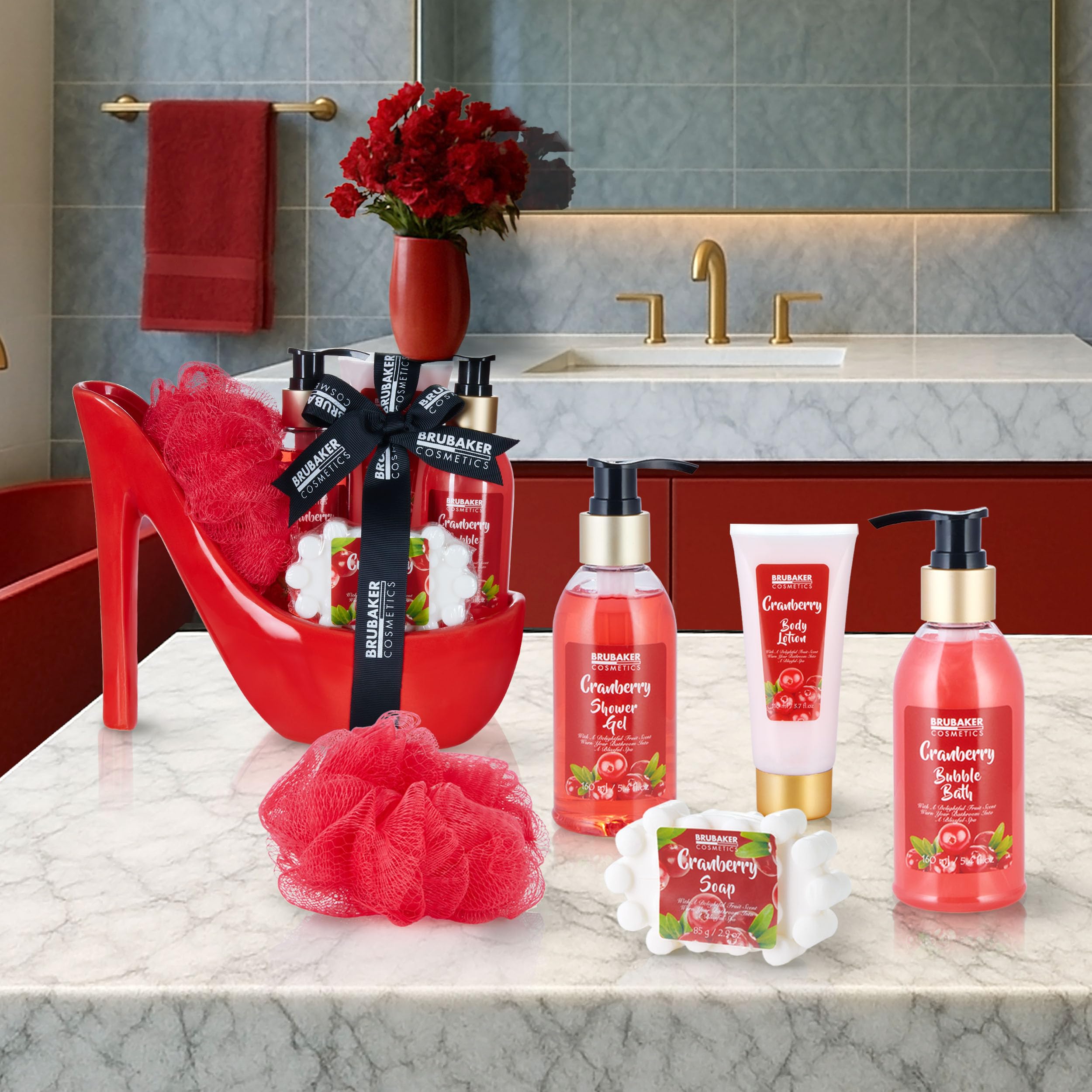 BRUBAKER Cosmetics Luxury Cranberry Beautyset - Set de Baño y Ducha de 6 Piezas - Set de Regalo en Rojo con Estilete de Cerámica