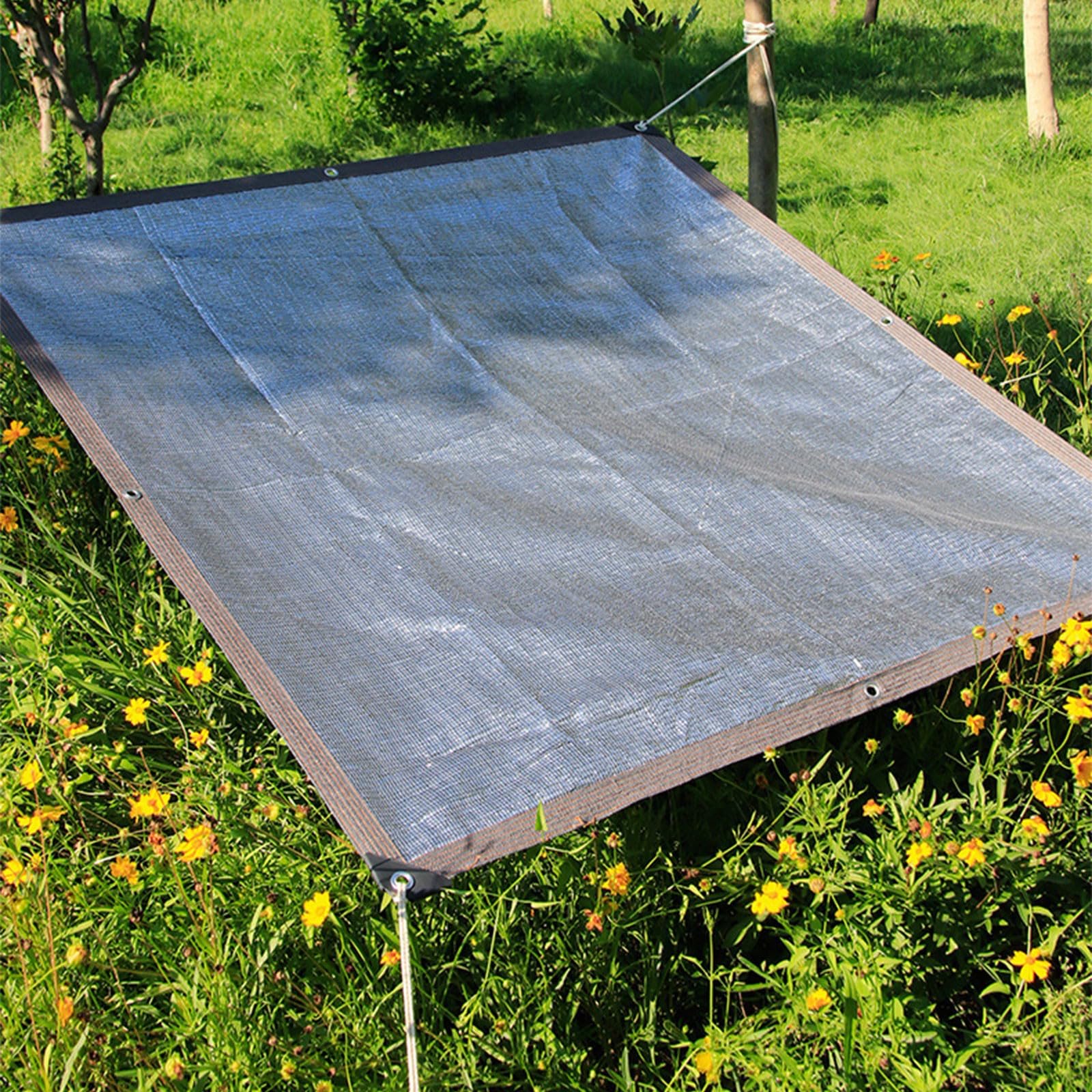 Odblaskowa aluminiowa osłona przeciwsłoneczna z 99% ochroną przed promieniowaniem UV, do użytku na zewnątrz, oddychająca, przepuszczająca powietrze plandeka siatkowa na kemping, nadaje się do markizy