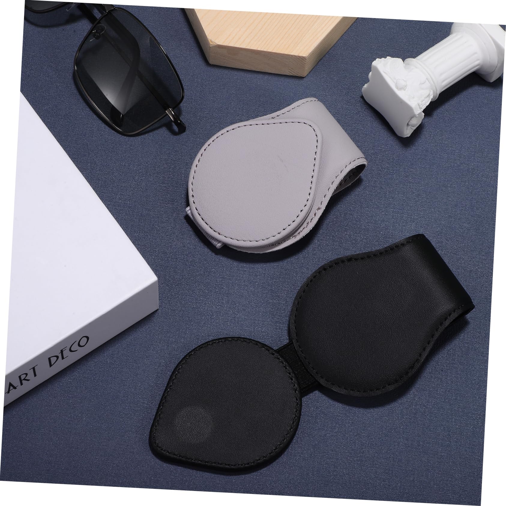 iplusmile 4pezzi Portaocchiali Per Auto Pu Pelle Supporto Per Da Sole Clip Per Visiera Auto Con Scomparti Per Biglietti e Carte Protezione Ottimale