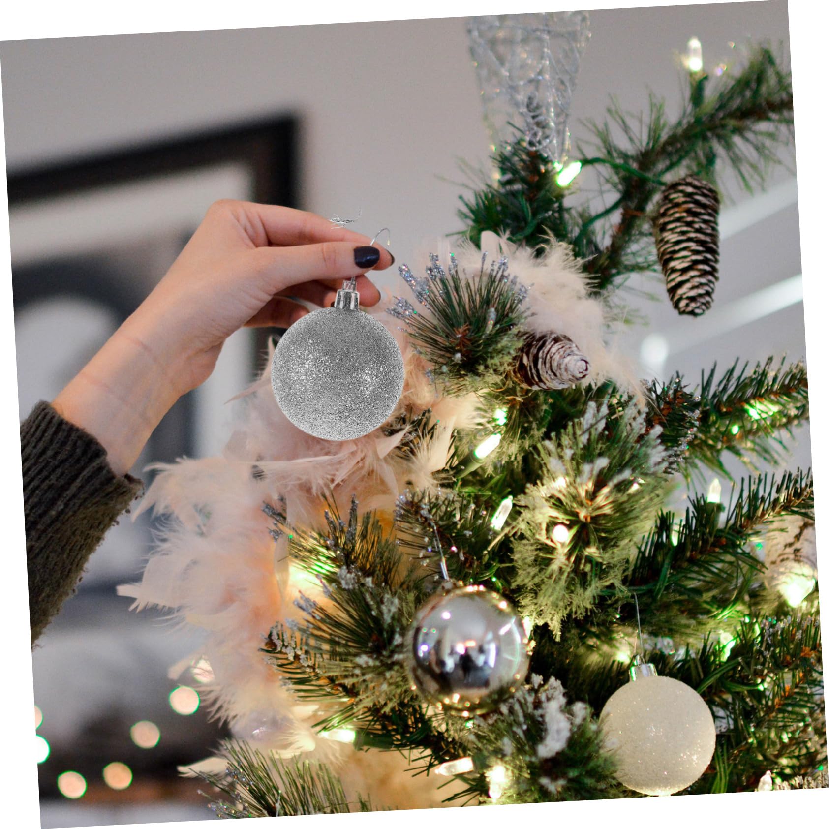 ABOOFAN Boules De Noël Suspendues Argentées 6 Cm en Plastique Plaqué Décoratives pour Sapin De Noël Maison Bureau Fête Festive