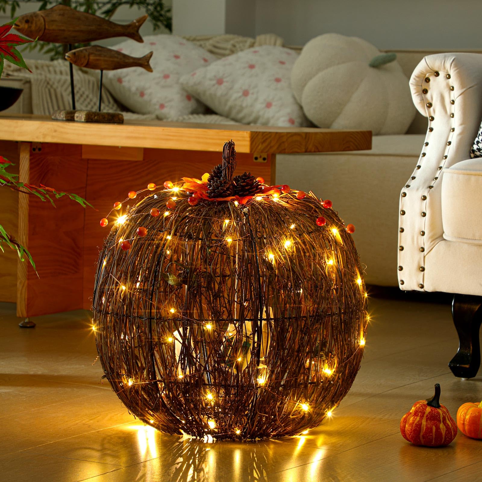 Wonderjune Lot de 2 citrouilles artificielles en rotin - Lanternes en rotin - Éclairage LED - Pour intérieur et extérieur - Décoration d'Halloween - Thanksgiving - Pour porche (marron, 45,7 cm, 52 cm)