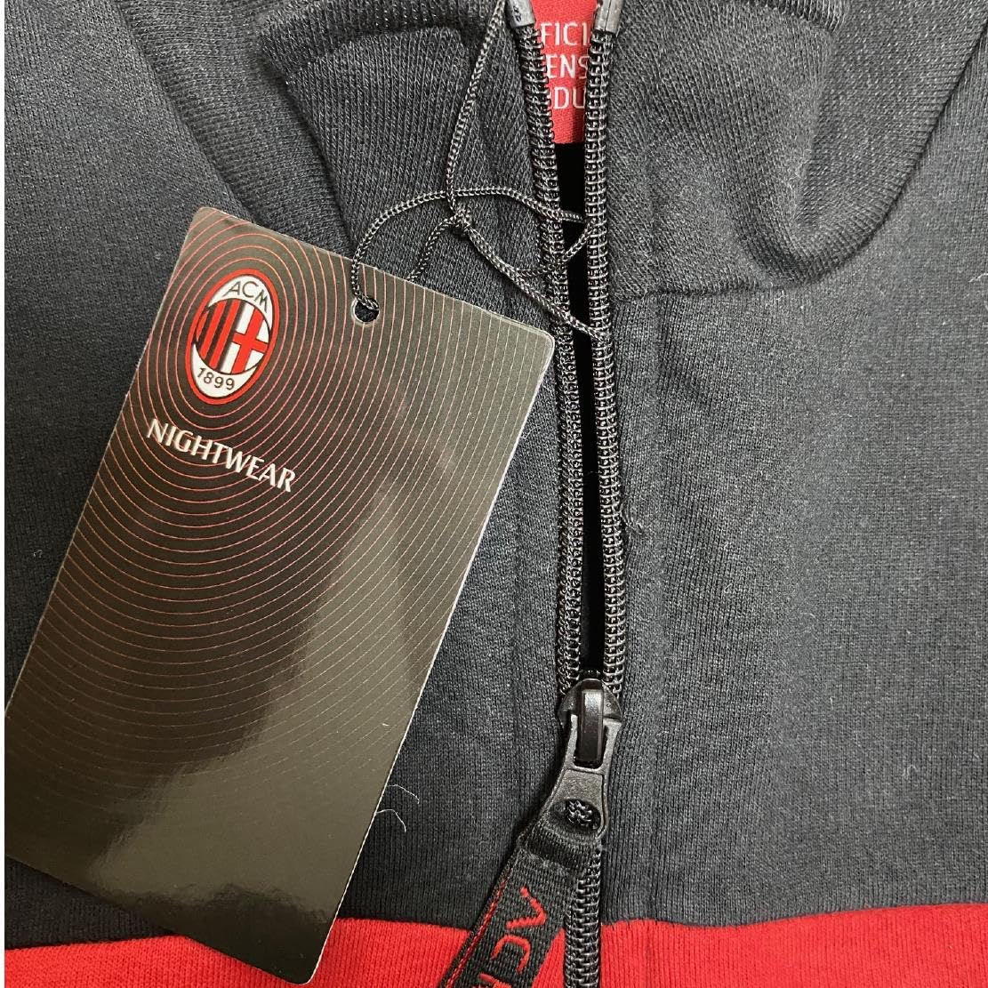 Pigiama Milan-Calcio Tuta Homewear Casa Uomo Calcio Prodotto Ufficiale | Personalizzabile Con Nome Sul Petto PS 41425-BS-PRS