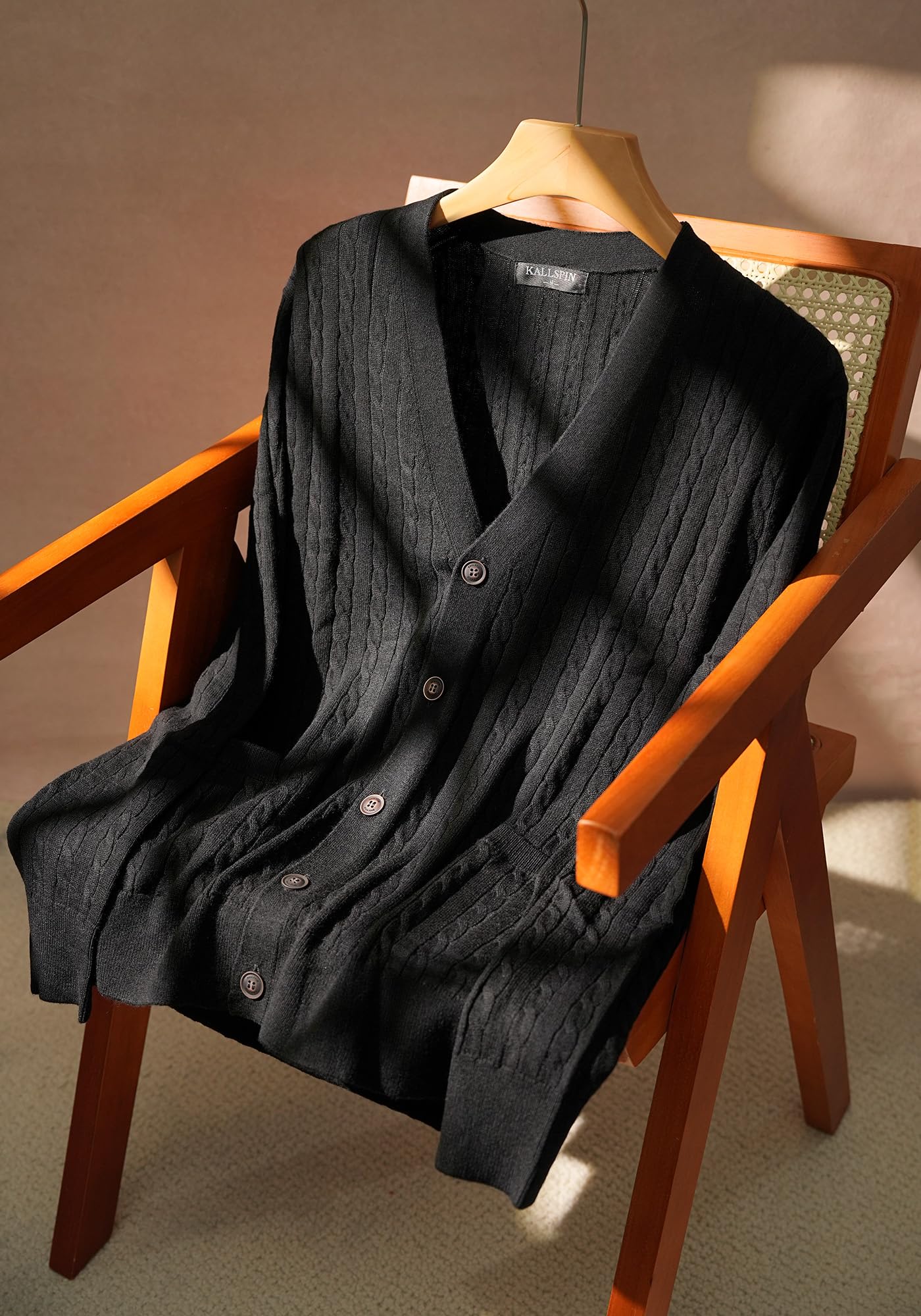 Kallspin Cardigan pour Homme Boutonné en Laine à Col en V et à Manches Longues Tricot Torsadé Gilets
