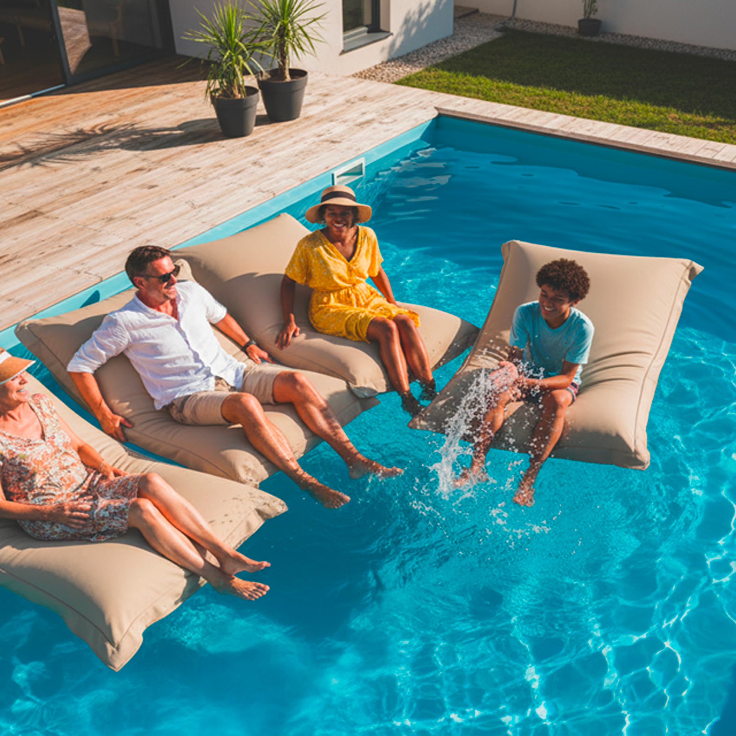 LIVEDECO - Ogromna pufa XXL zdejmowana, pływająca do basenu, Beige Pool BiG52