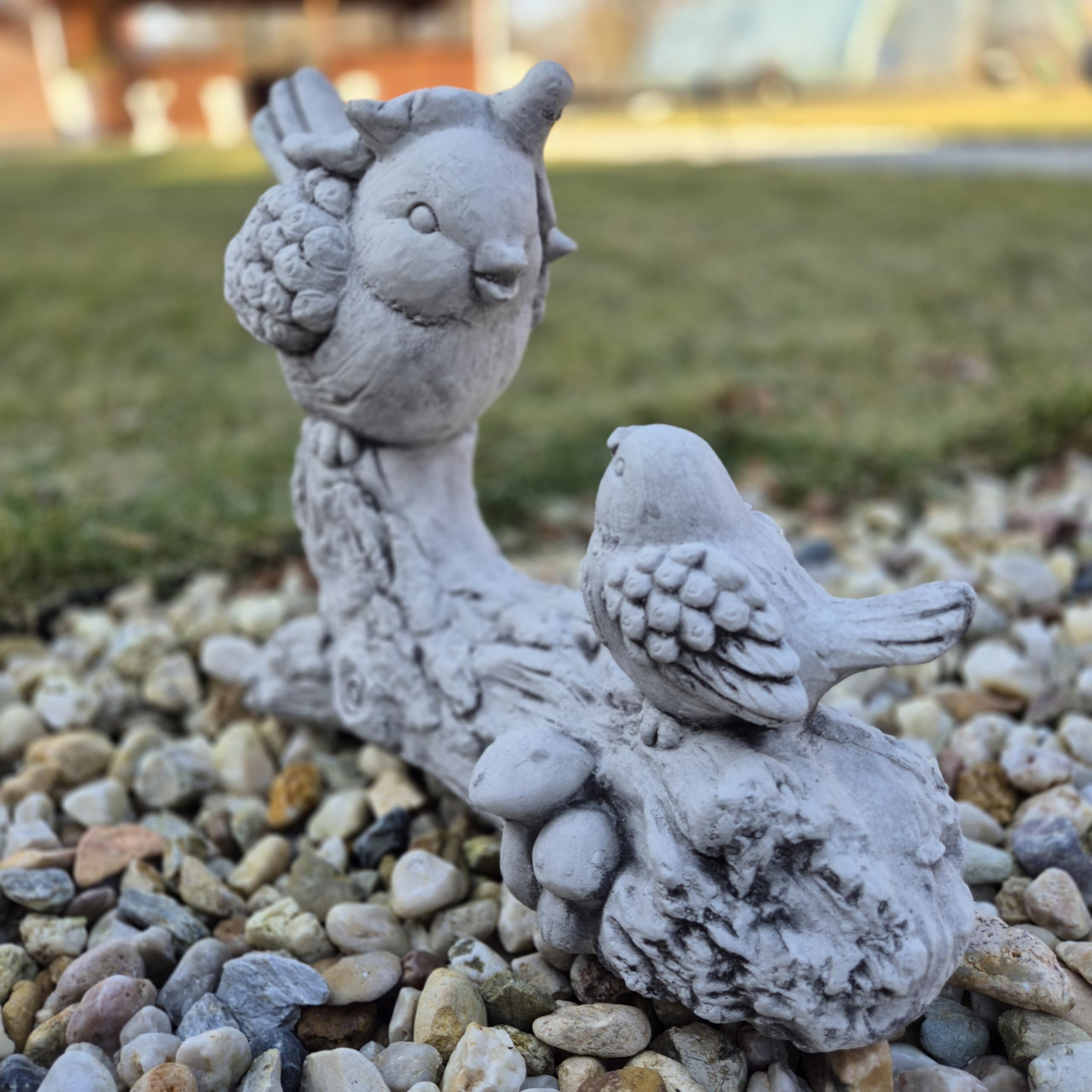 Figure di uccelli su ramo, 30 cm, 10 kg, statuette di animali in pietra, resistenti alle intemperie e al gelo, decorazione da giardino con 2 uccelli, statuetta in pietra fatta a mano