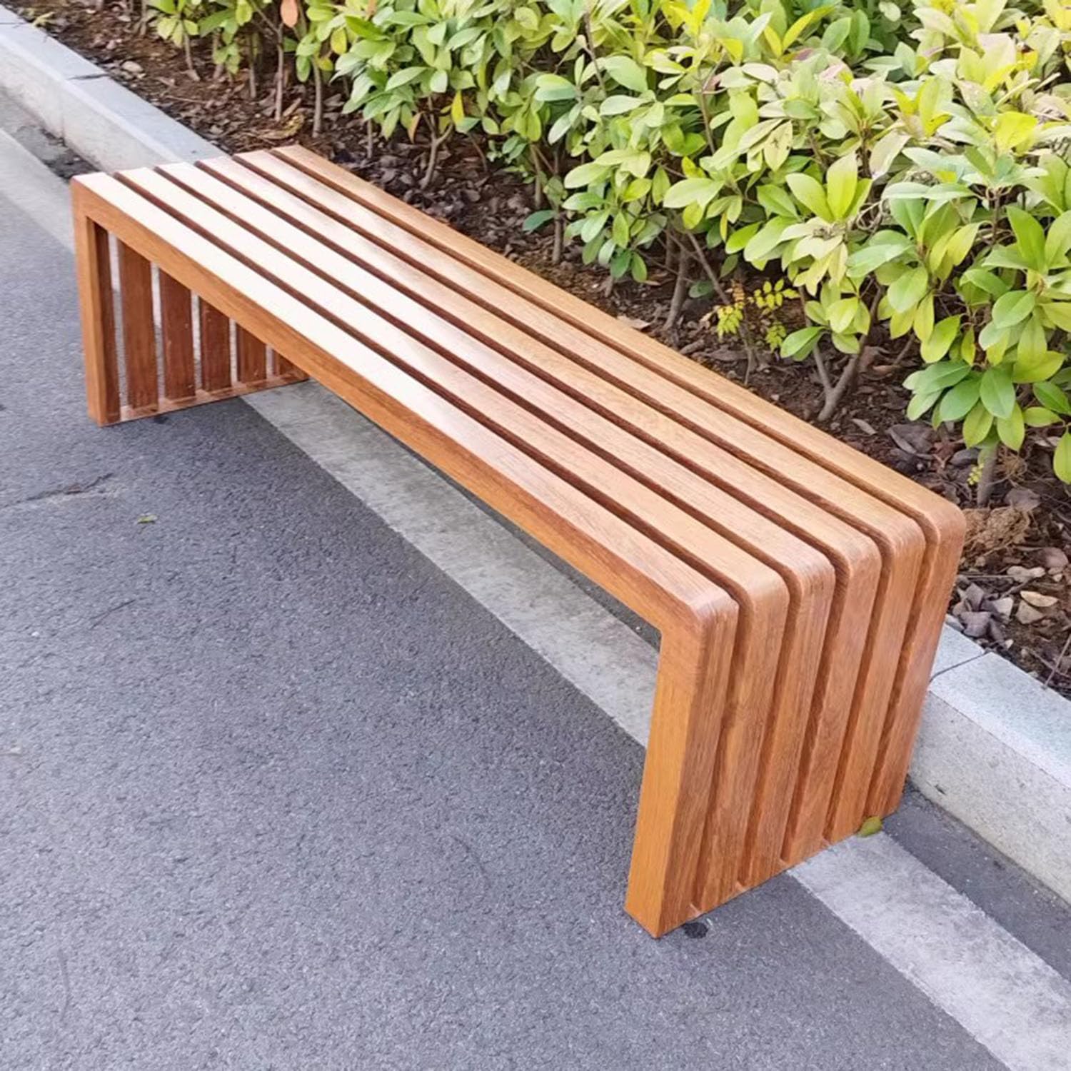 Banc de jardin à lattes durable avec pieds en acier galvanisé de haute résistance 300kg