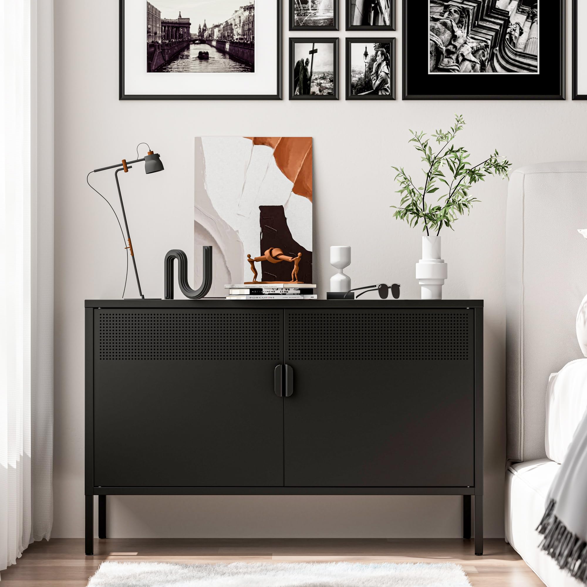 Metall Kommode 100 cm Breit, Aufbewahrungsschrank Sideboard mit 2 Mesh Türen, Metallschrank in Schwarz, Mehrzweckschrank mit flexiblen Einlegeböden, Aktenschrank & Büroschrank für zu Hause und Büro