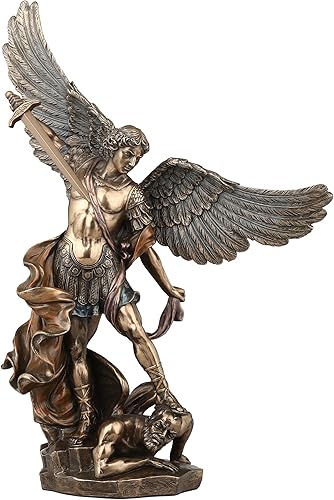 Veronese Design - Escultura religiosa de arcángel Saint Michael pisotea demonio de 14 1/8 pulgadas, estatua de resina de Lucifer con acabado de