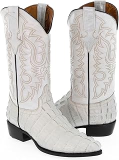 hombres con botas vaqueras