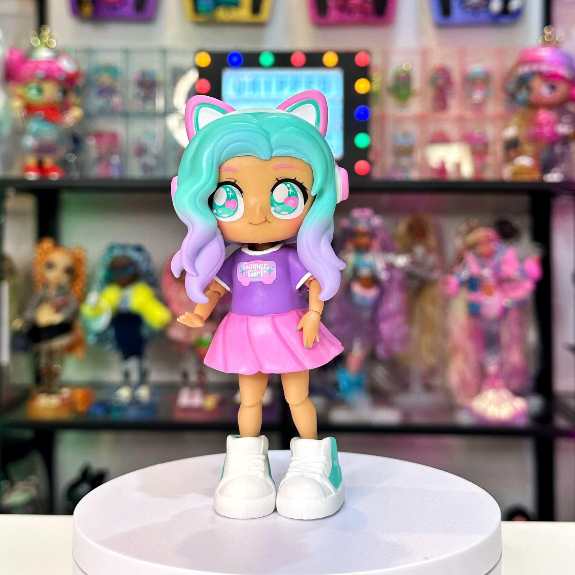 BANDAI - Animakii Cyberpunk und Gamerin - Set Personalisierbare Puppen - 1 Puppe, 4 Gesichter, 2 Frisuren, 2 Outfits… – Ansicht 11