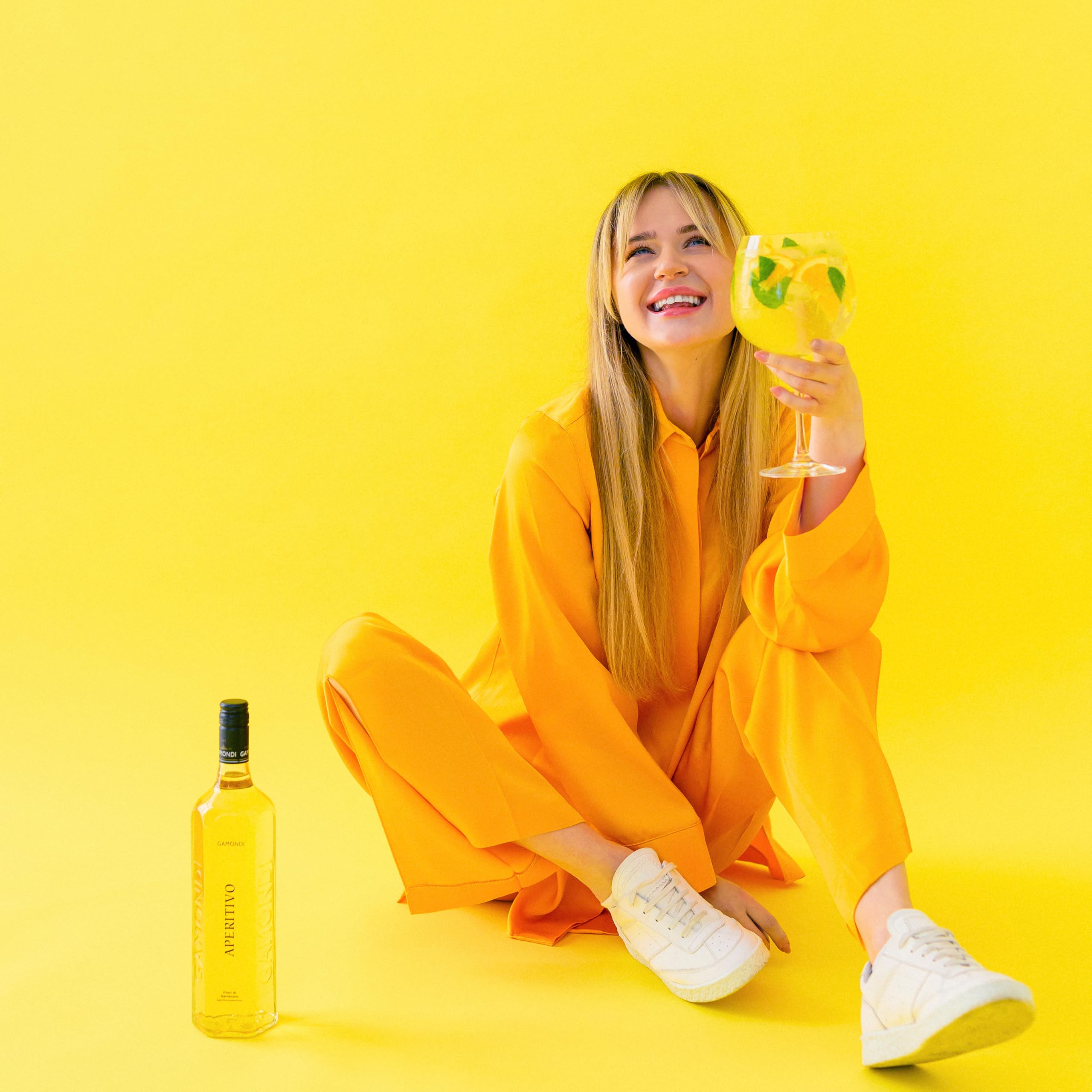 GAMONDI Aperitivo a base di vino - Fiori di Sambuco - 1L