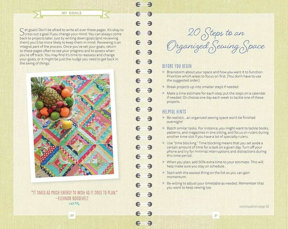 Amazon.co.jp: A Quilting Life Monthly Planner: A Portable
