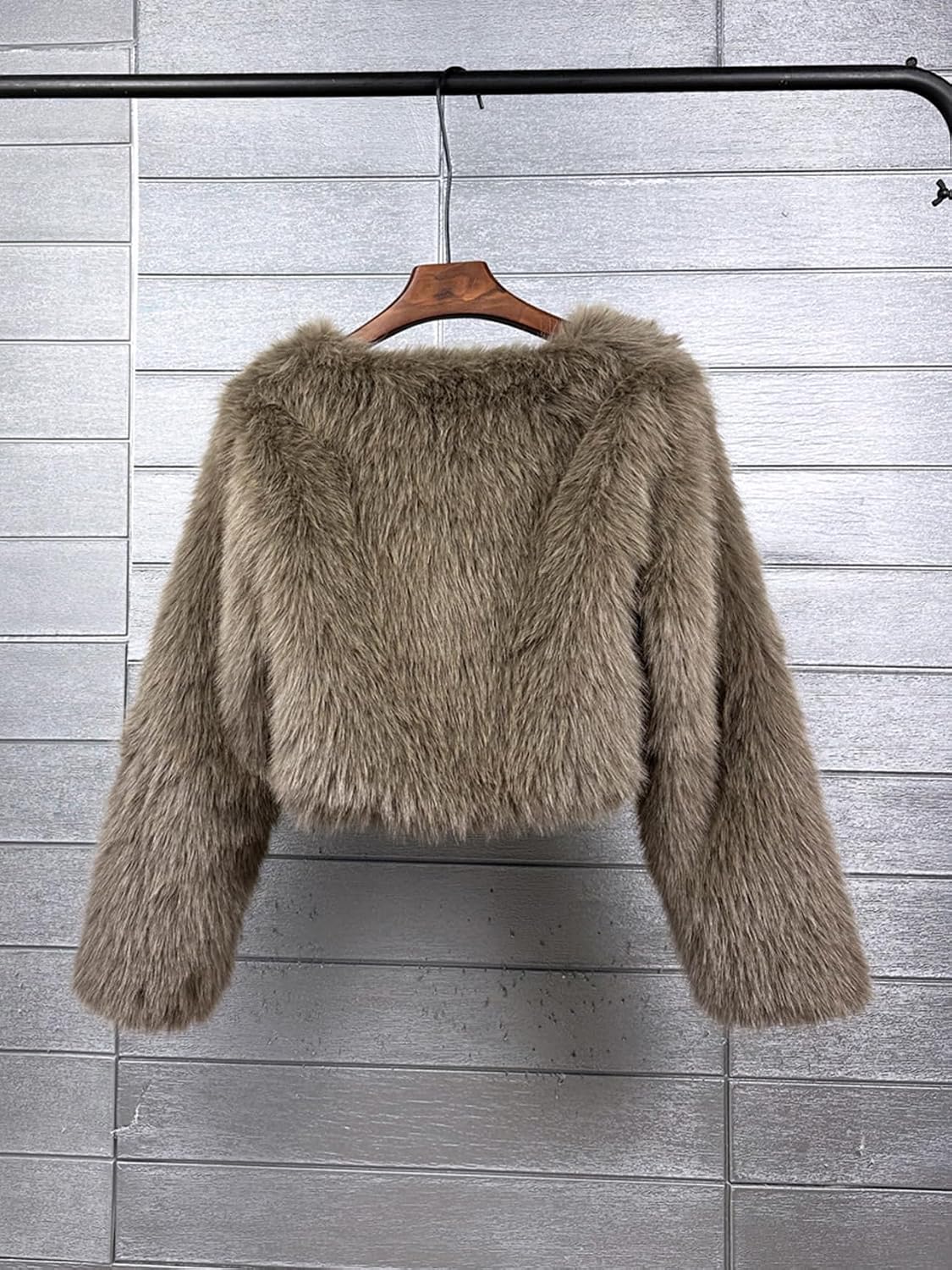 Women's Warm Fluffy Faux Fur Cropped Jackets Shaggy Short Coats Fuzzy Overwear
