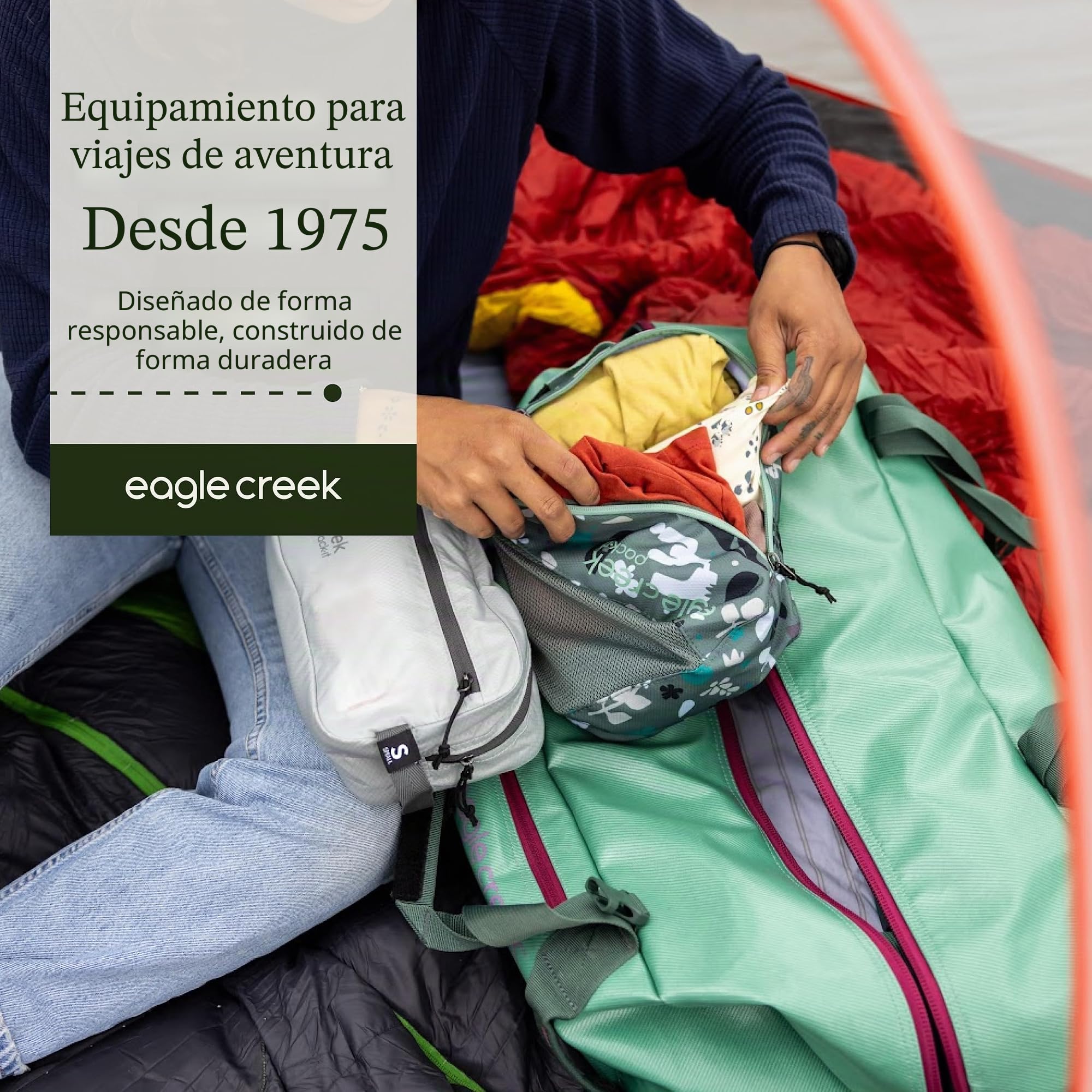Eagle Creek Pack-It - Cubo de embalaje aislado limpio/sucio, cubos de embalaje de doble compartimento para optimizar el espacio del equipaje, ligero, tela reciclada, lavable, mediano, color negro