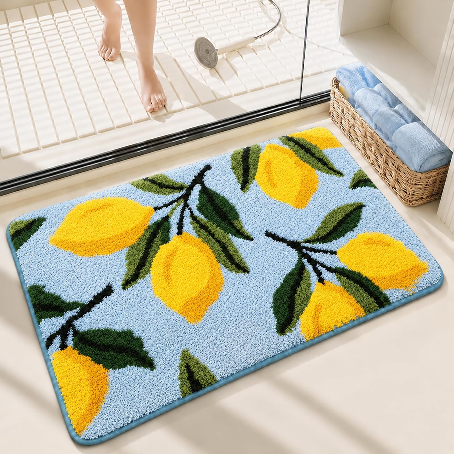 Gilprop Lemon Bathroom Rug 20 x 32 Inch Summer Blue Yellow Lemon Tufted Bath Mat, Non Slip Absorbent Washable Fruit Bath Rug for Bathroom Kitchen Bedroom Tub Decor