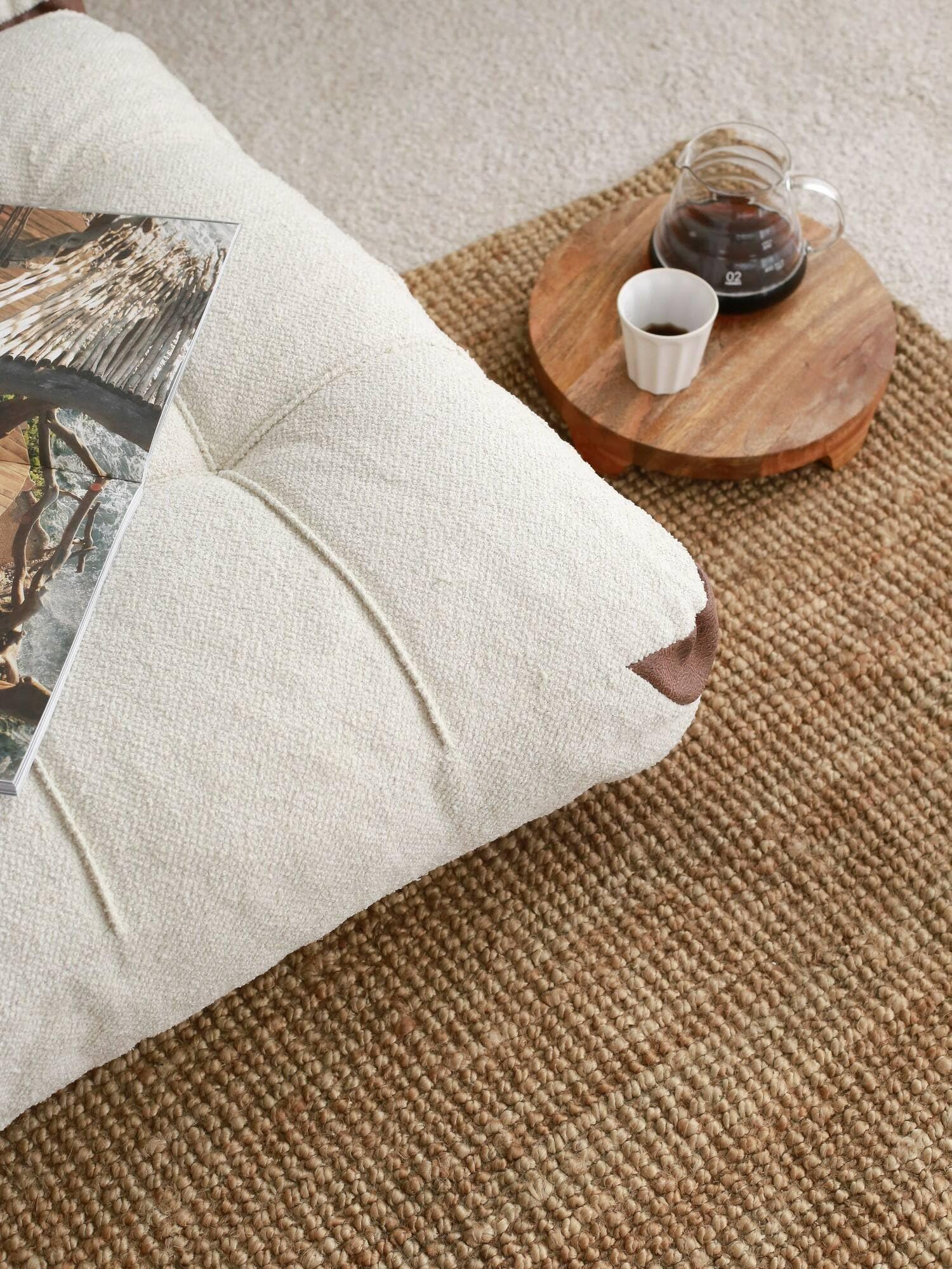 Dmora - Divano Letto 2 posti Dysnomia, Sofà trasformabile, Divanetto per Ospiti, Poltrona Letto, 120x75 h79 cm, Crema