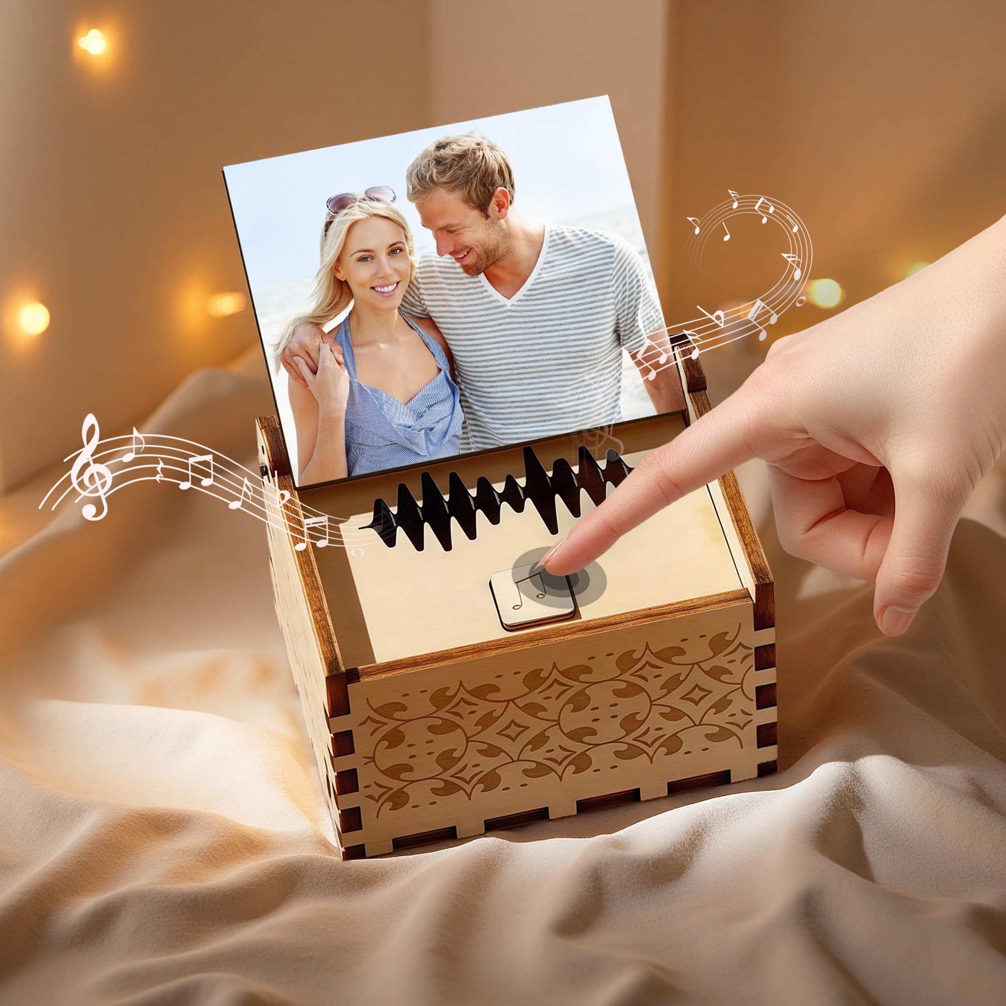 Boîte à Musique Personnalisée En Bois Avec Photo Et Chanson - Cadeau