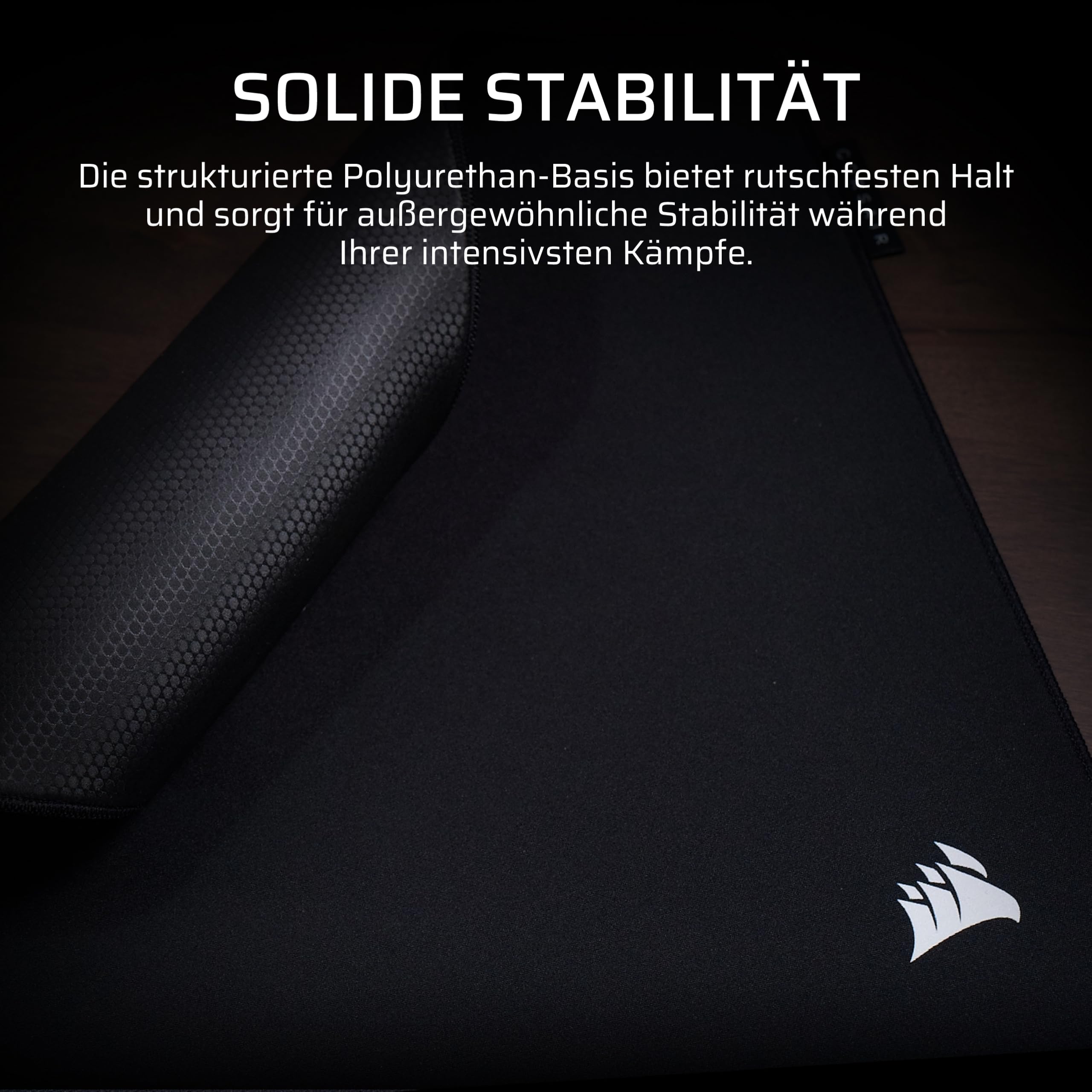 Corsair MM PRO Control Mittleres Gaming-Mauspad – Schwarz | E-Sport-Thema für Präzision und Mikroeinstellungen, 4 mm Dicke Rutschfeste Basis, Abgeschrägte, Genähte Kanten