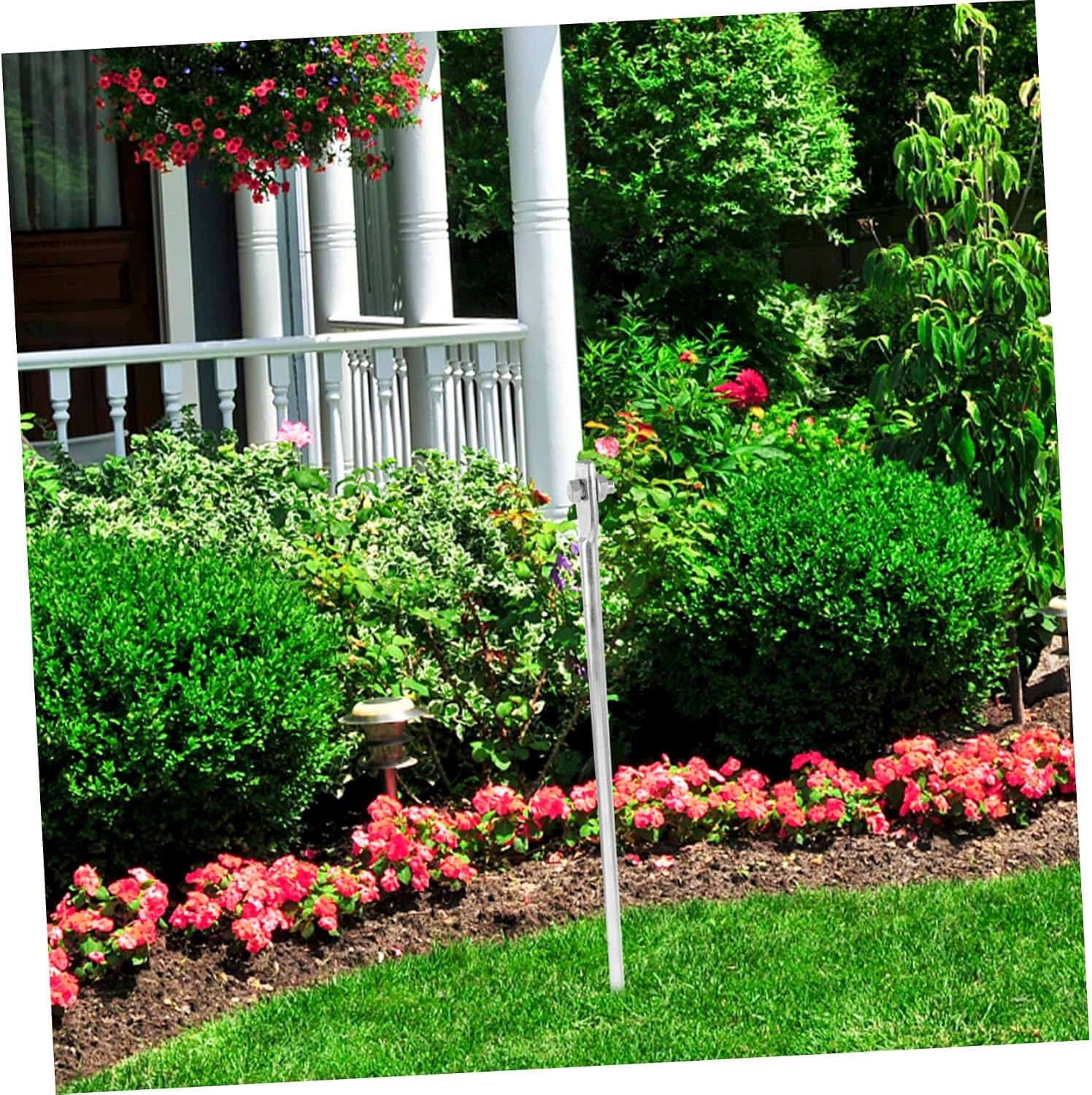 Sturdy Iron Grounding Rod for Electric Fence Ground Bar Single Hole for Easy Installation