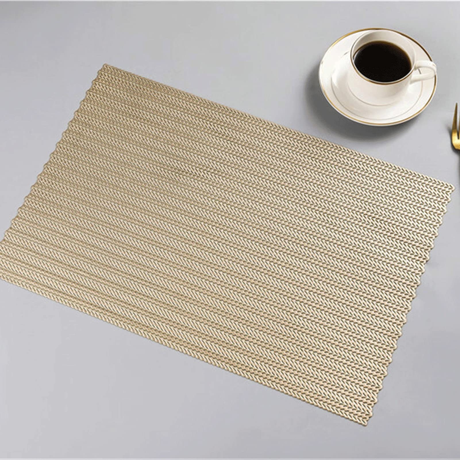 Napperons Lavables 4pcs Placements en PVC Isolation Thermique Creux rectangulaire rectangulaire Mat Protection de l'environnement Table à Manger Table de Table de Table Facile à Nettoyer