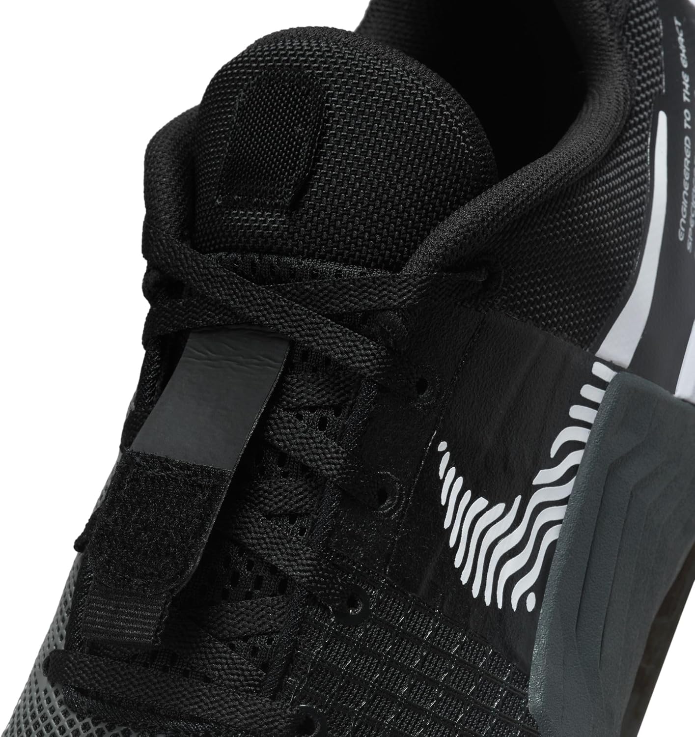 Nike Men's Metcon 8 Sneakers