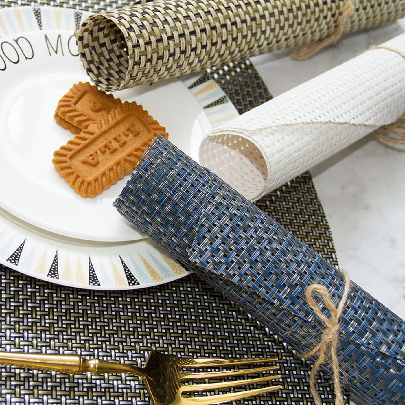 Round Table Placemats Set of 4 Wedge Placemats Heat Resistant Table Mats Pads Wipe Clean (Coffee) - Image 8