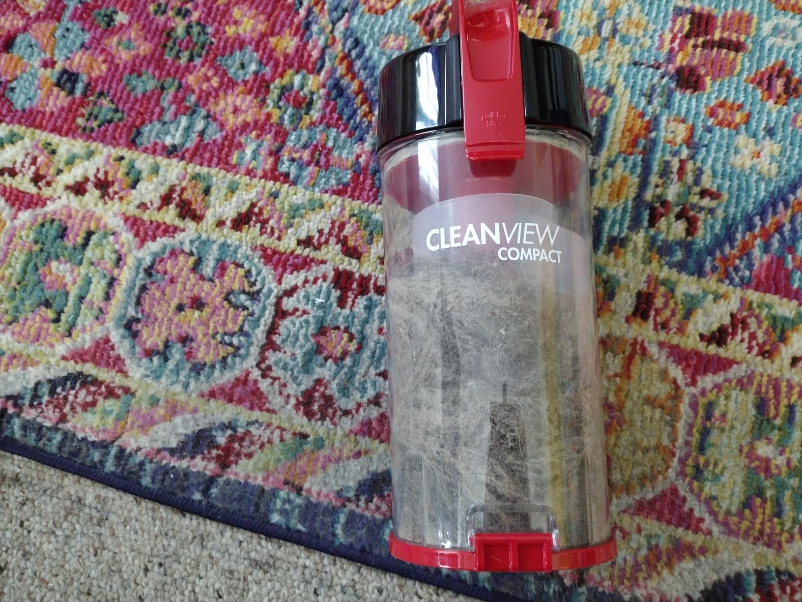 Evcil hayvan tüyleri için harika emiş gücü!