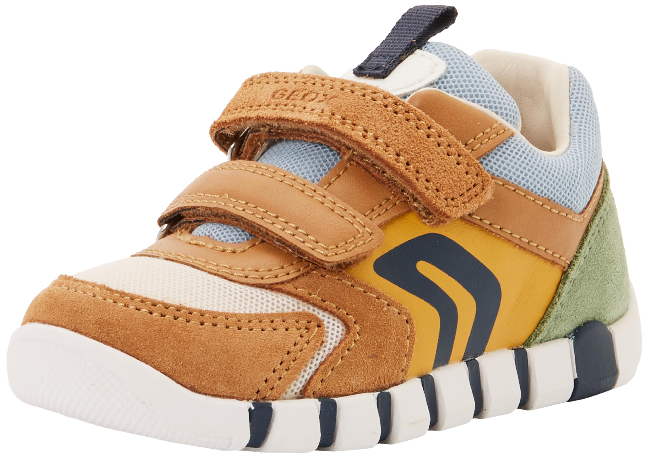Geox: Auswahl an Schuhen