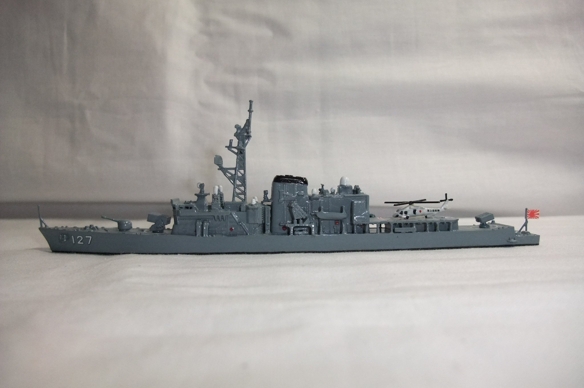 1／700 海上自衛隊護衛艦いそゆき DD-127 洋上ジオラマ仕上 1／700