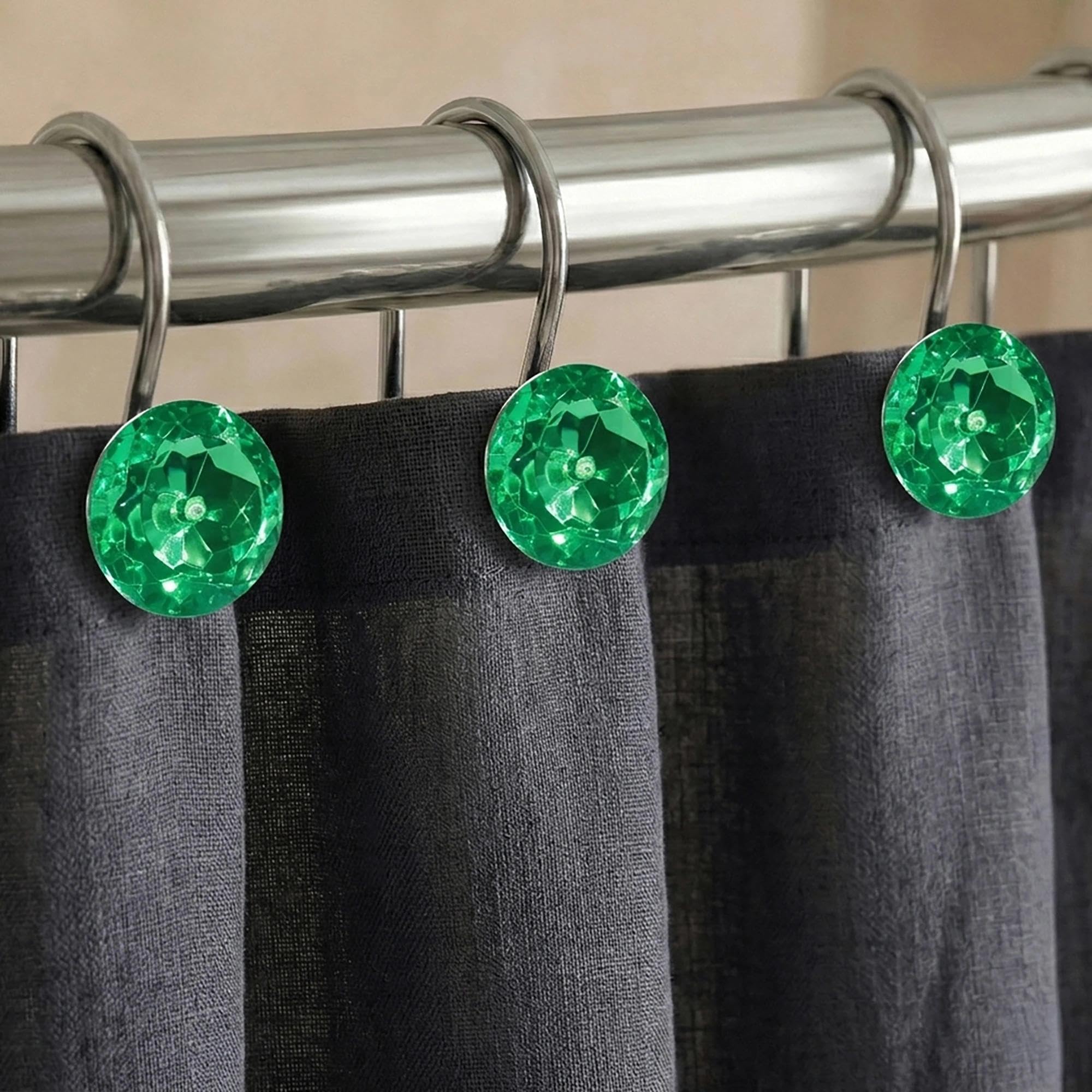 Lot de 12 Crochets de Rideau de Douche en Cristal Vert : émeraude Scintillante et Brillante Ronde pour Rideau de Douche pour Noël et Vacances – Anneaux et cintres de Luxe pour Rideau de Douche