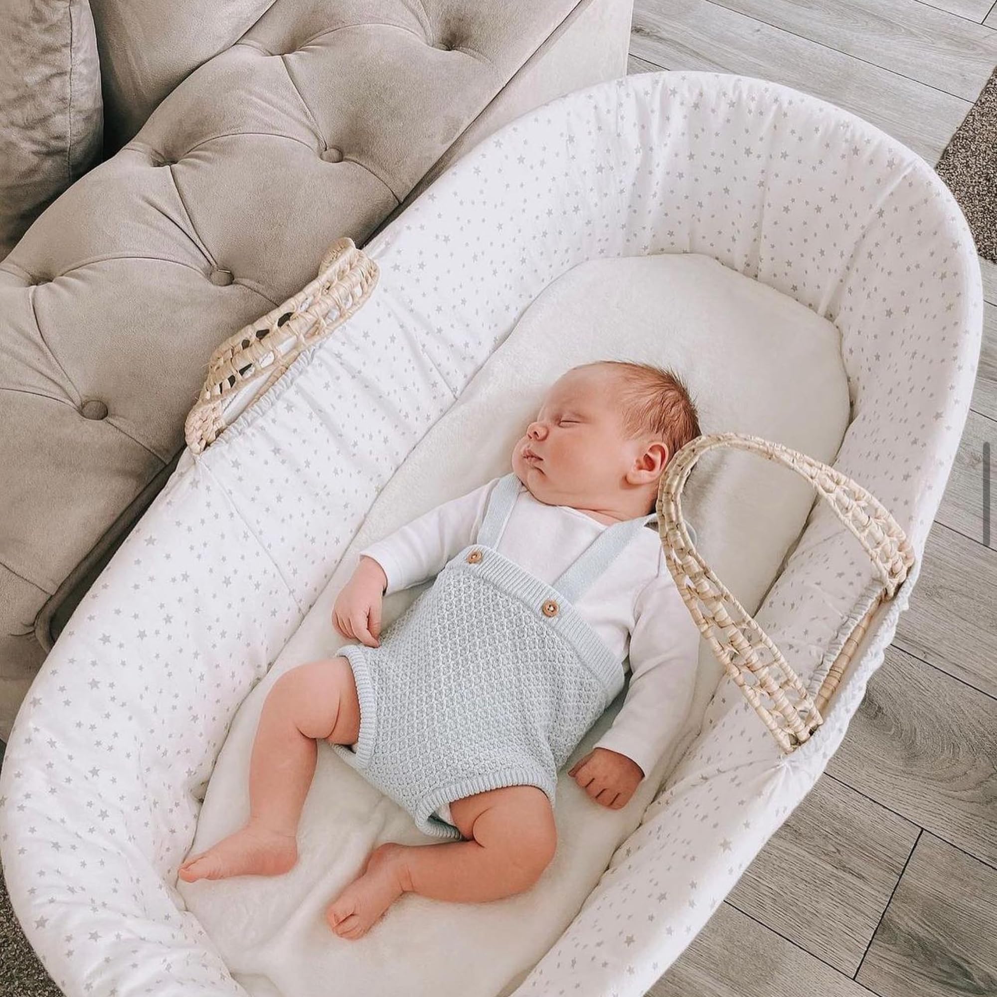 Clair de Lune Star & Stripes Essential Moses Basket Special Buy Bundle 75 x 28 cm