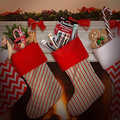 Miniatura 2 de ChapStick Bálsamo labial de chocolate caliente, bastón de caramelo y galletas de azúcar, 0.15 onzas, paquete de 3