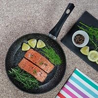 Blackmoor 28 cm-es tapadásmentes serpenyő, karcolásálló fekete 4