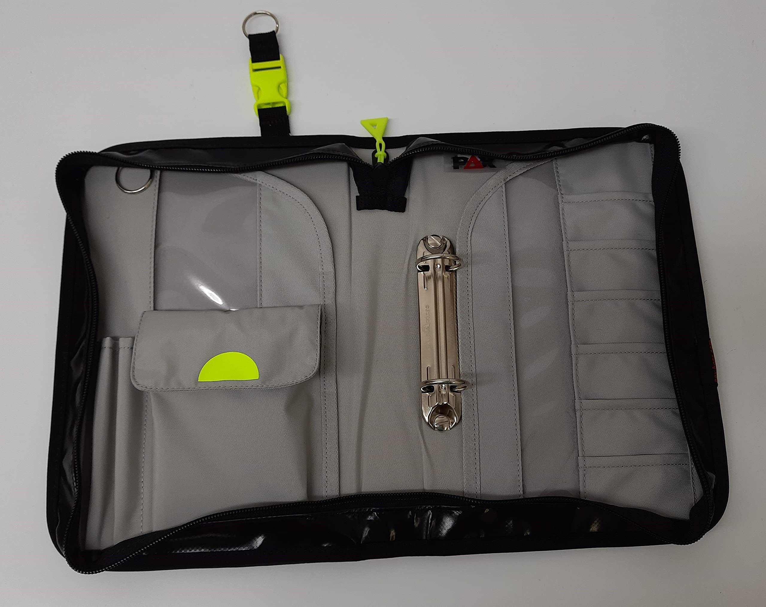 PAX® FAHRTENBUCH DIN A5 bietet Platz für Papiere in der Größe DIN A5, schwarz