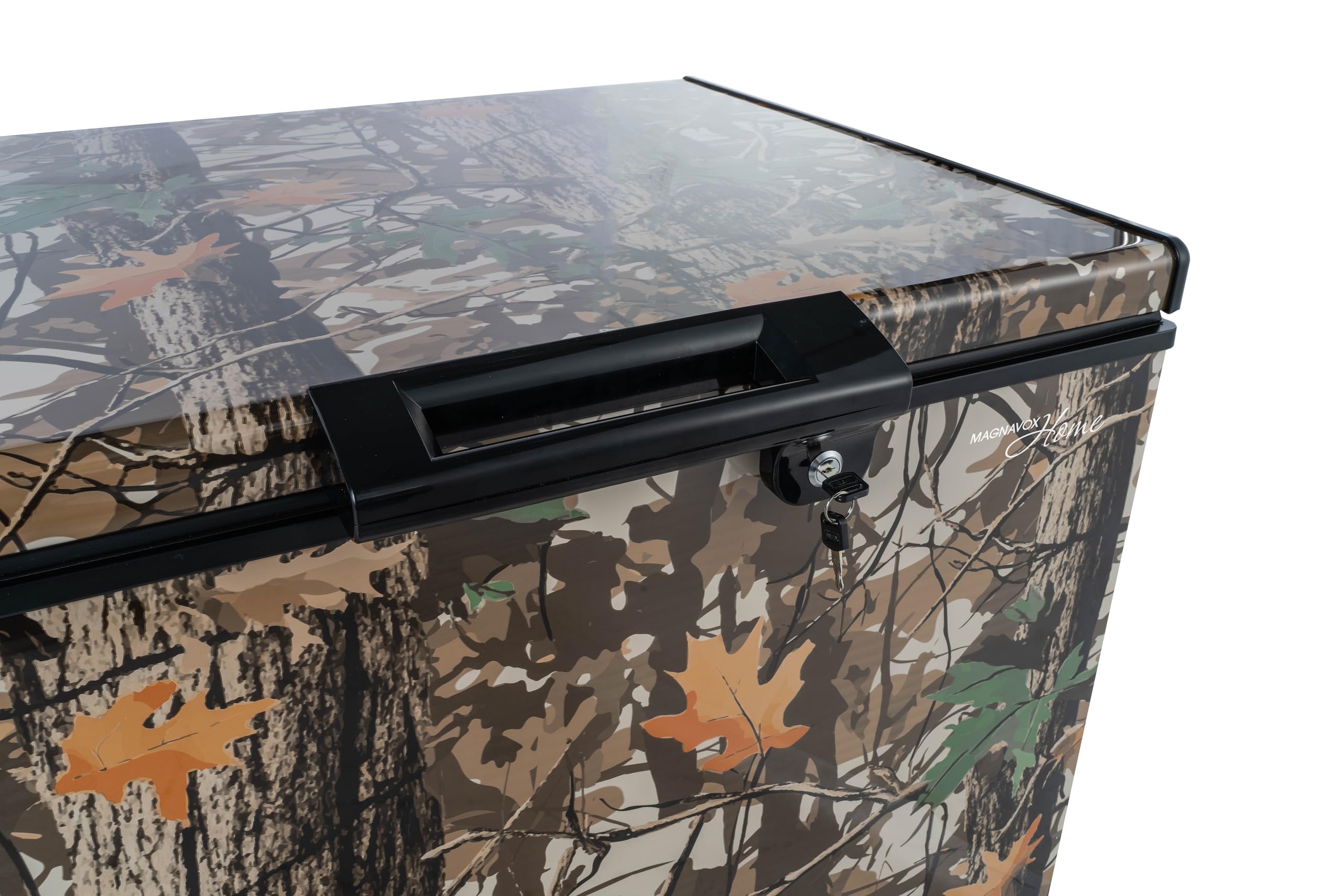 Magnavox Home 20.9 Cu Ft Double Door Lid Garage-Ready Chest Freezer-Camouflage, Vinyl-Coated Baskets, Space-Saving Flat Back, Stay-Open, Front-Access Drain, For Storage, Hunting, Large Family on Fridge.com - View 5