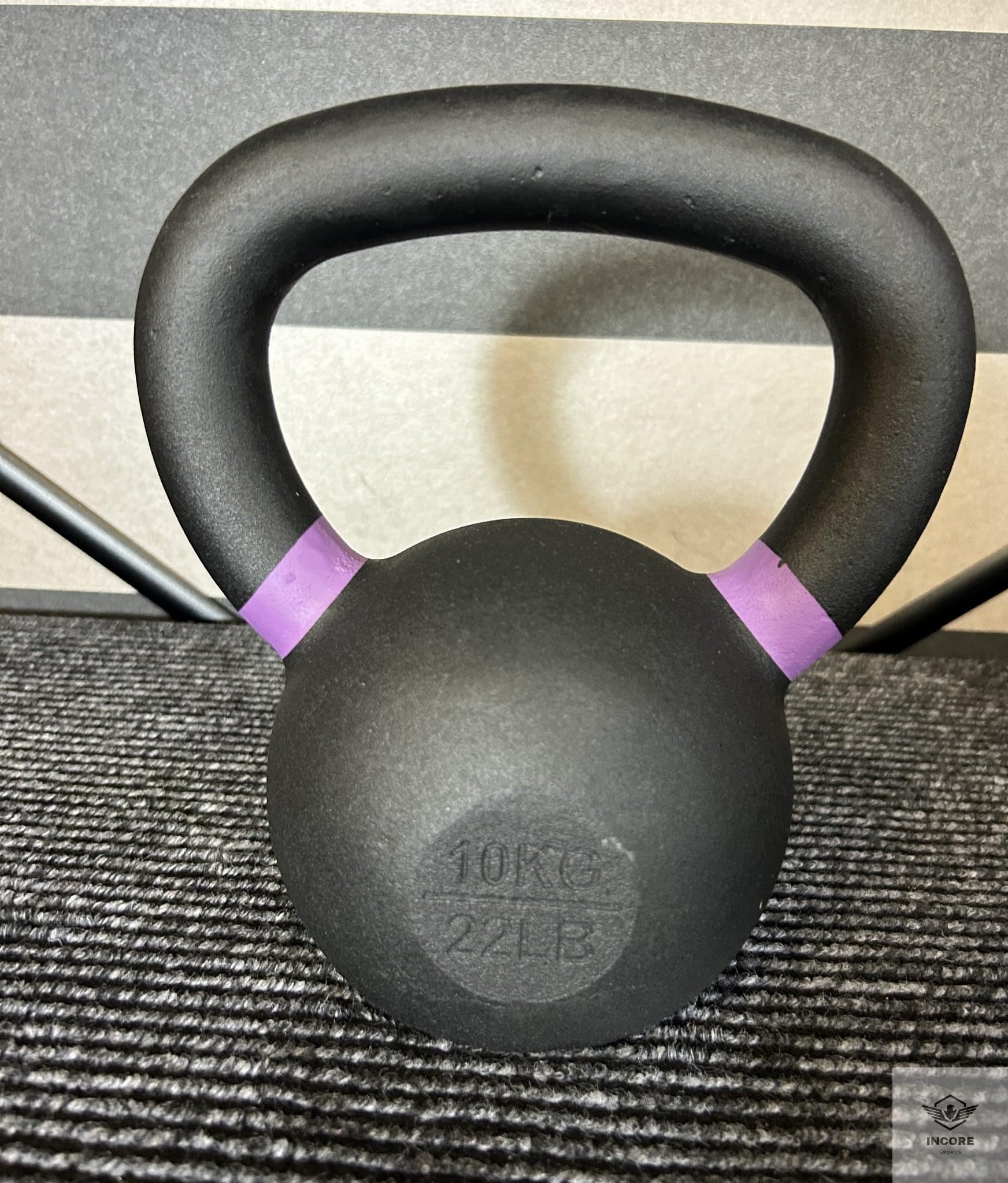 Kettlebell żeliwny hardstyle Incore Sports 10 kg