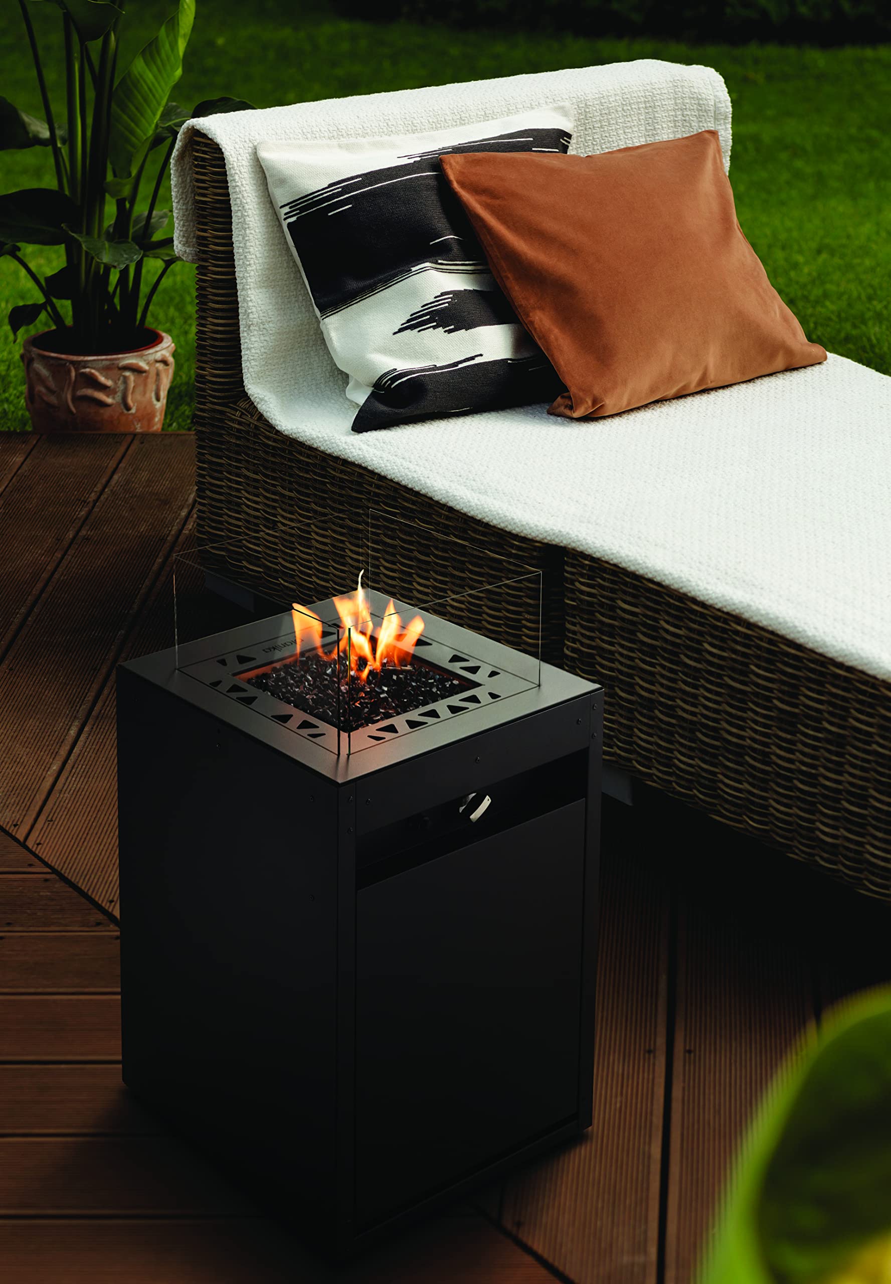 Planika Square Caminetto Decorativo da Giardino a Gas GPL Resistente alle Intemperie con Copertura