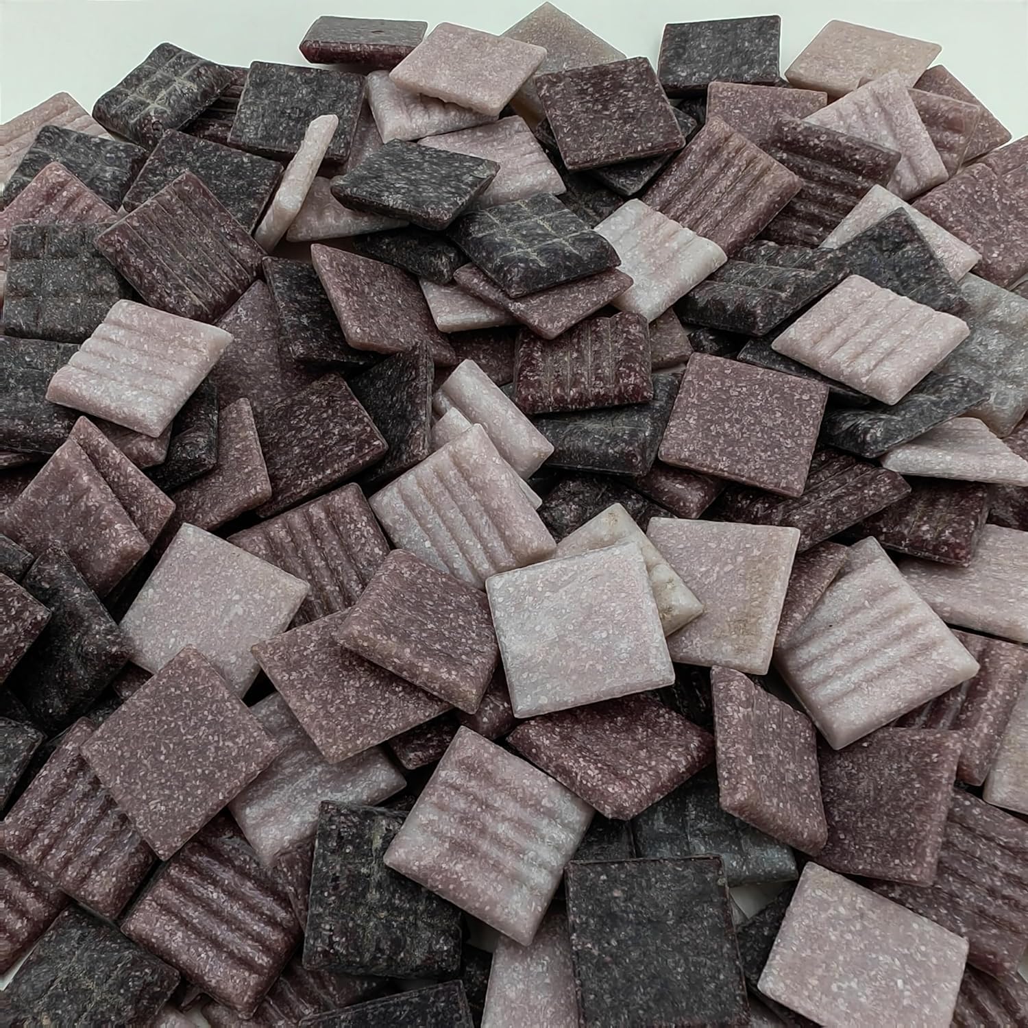 500g Quartz Mosaic Tiles, 2CM Multi Color Mosaic Pieces Stones for DIY Making Craft Hobby Arts Home Wall Decoration (Mix Purple) - Image 3