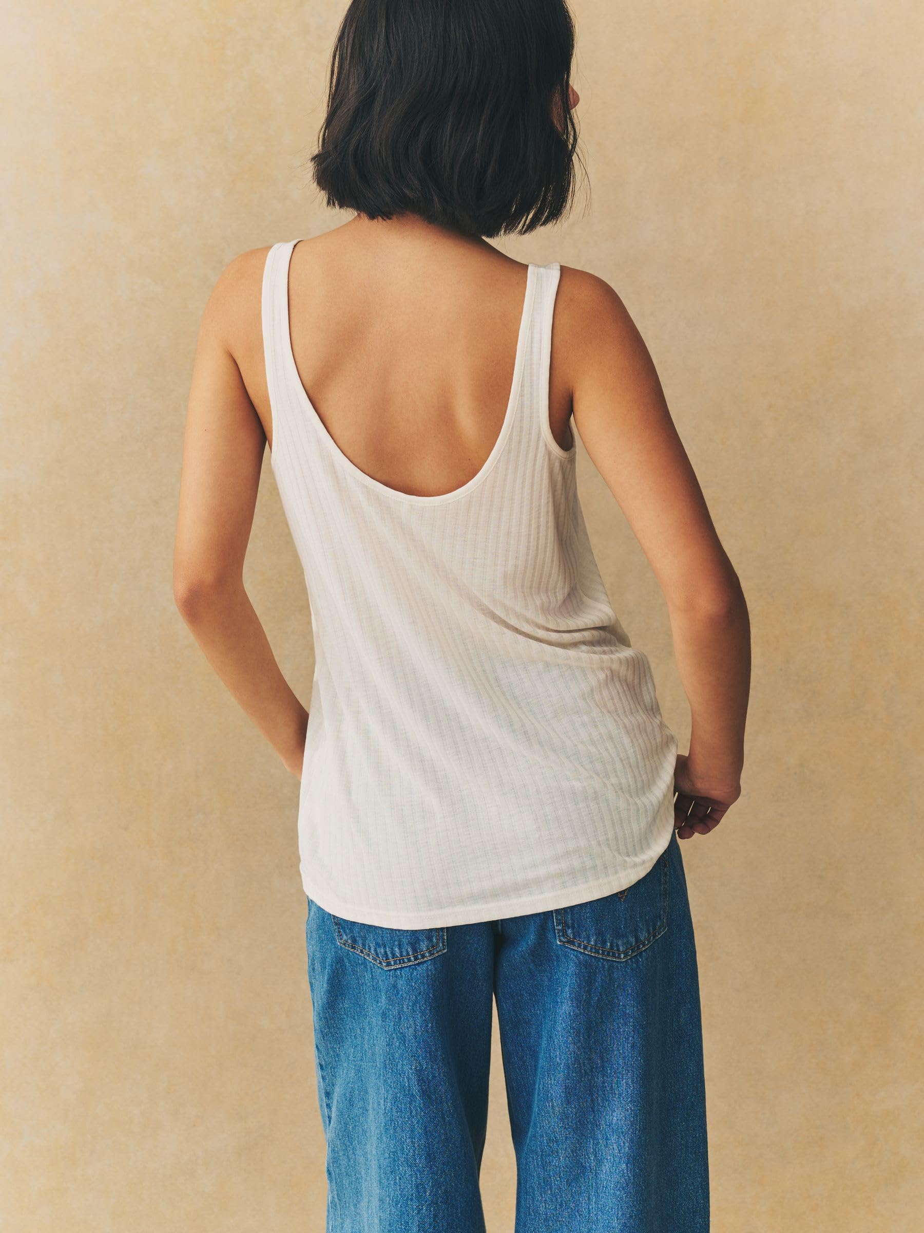 NEXT Mujeres Pack de 3 camisetas acanaladas de tirantes holgadas con cuello redondo