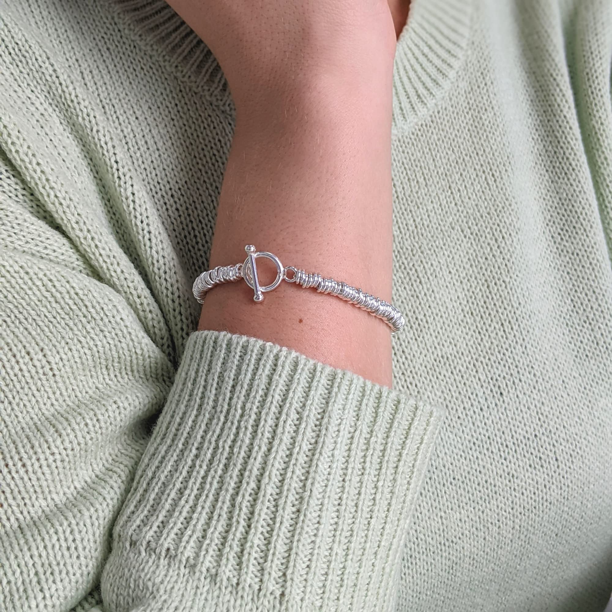 Silverly Pulsera Sweetie Plata de Ley 925 Cierre Palanca | Pulsera Múltiples Anillos Barra T Mujer | Pulseras Cadena Gruesa Apilables, Regalo Joyería Esencial, Moderno Contemporáneo.