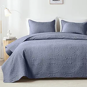 akkialla King Size Quilt Set,Bluish Grey Ultrasonic Bedspread,Lightweight Soft Coverlet with Modern Coin Pattern,All Season California King Bedding Set,3 Piece Set(1 Quilt,2 Pillow Shams)
