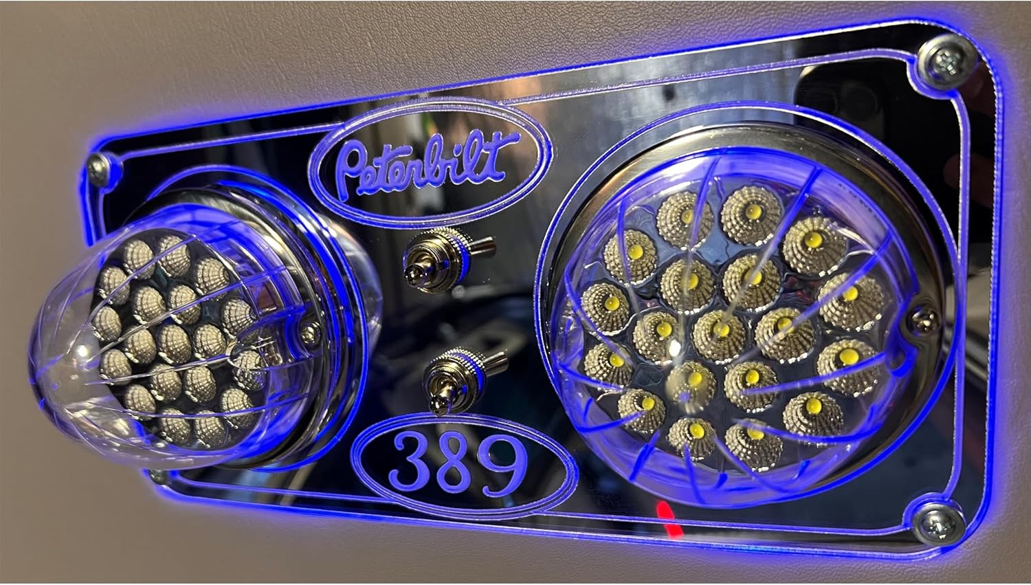 Peterbilt 389 Dome Lights Plate