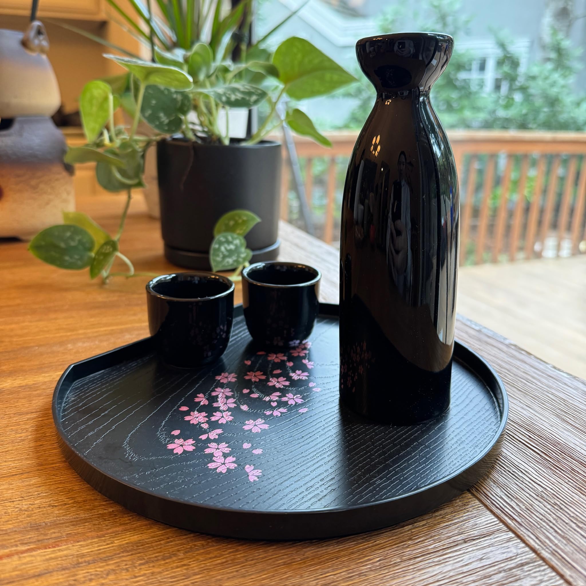 Amazon.com: JapanBargain, Porcelain Sake Carafe Sake Bottle for