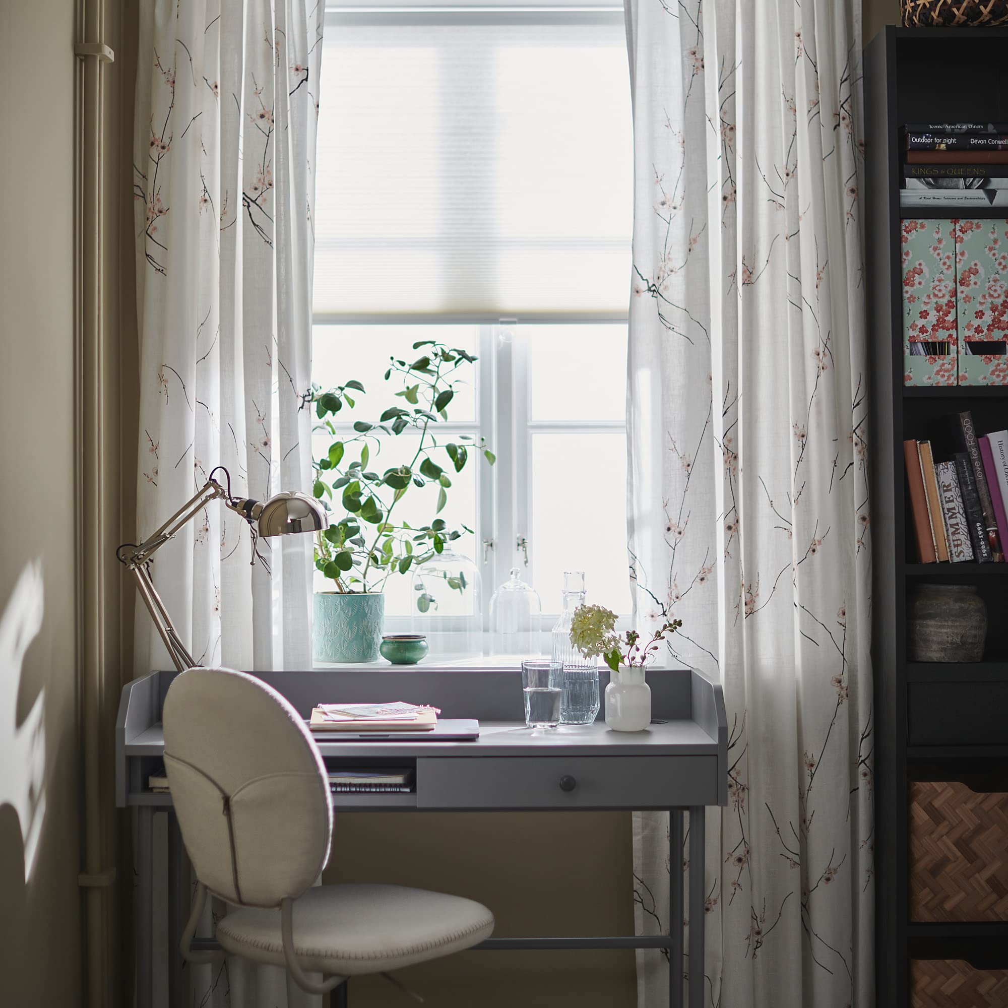 IKEA BJÖRKBERGET Chaise pivotante Beige Idekulla