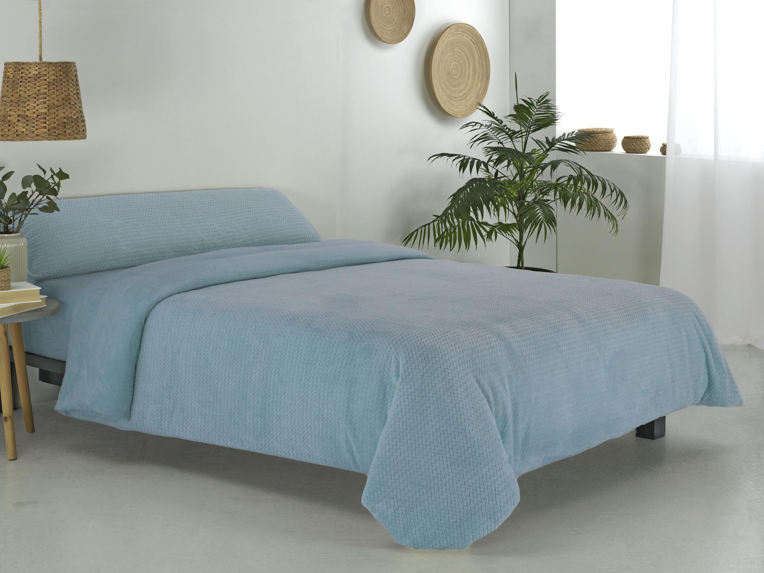 Donegal Collections Funda Nórdica Coralina Cama 150 Azul - Funda Nordica Cama 150 Coralina - Incluye 1 Funda de Almohada - Funda Nordica Tacto Extra Suave Ideal Invierno y Otoño 200 gr² Antiácaros